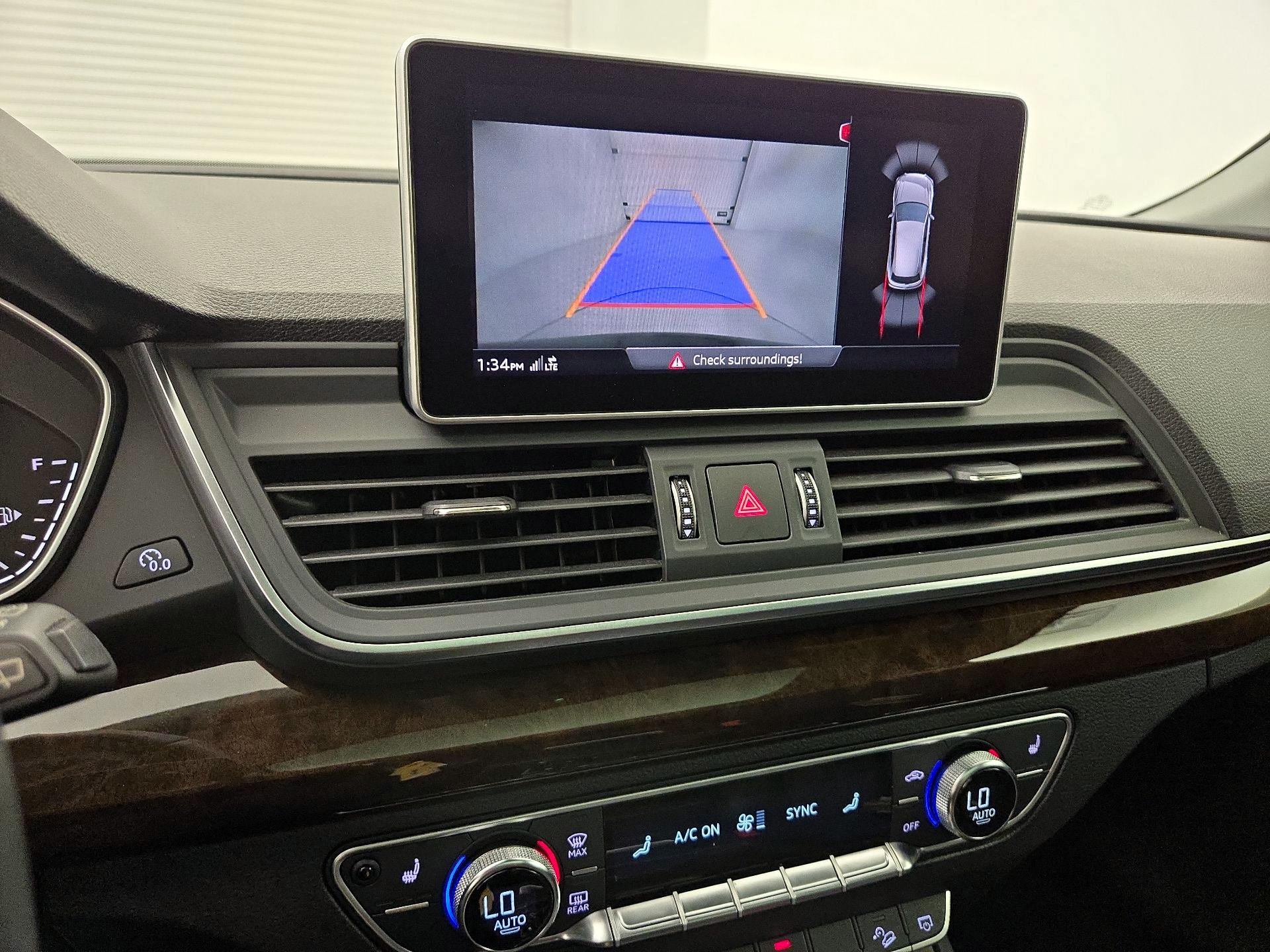 Thumbnail: 2020 Audi Q5 - 15