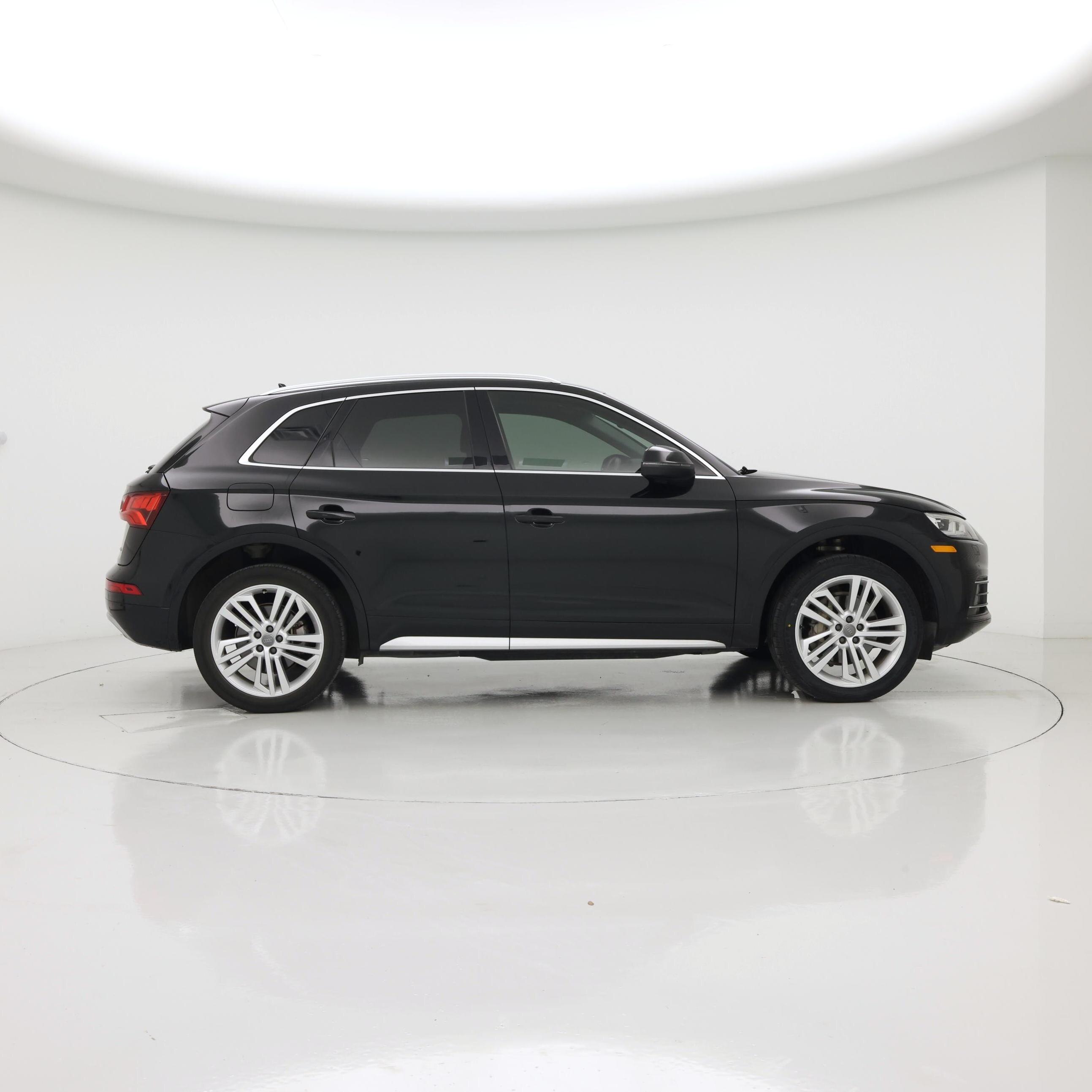 Thumbnail: 2020 Audi Q5 - 7