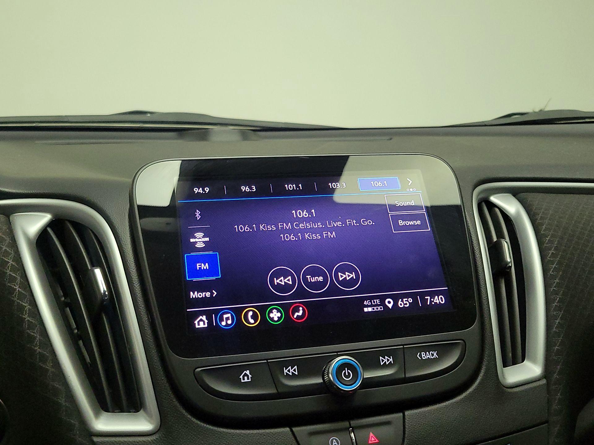 Thumbnail: 2023 Chevrolet Malibu - 15