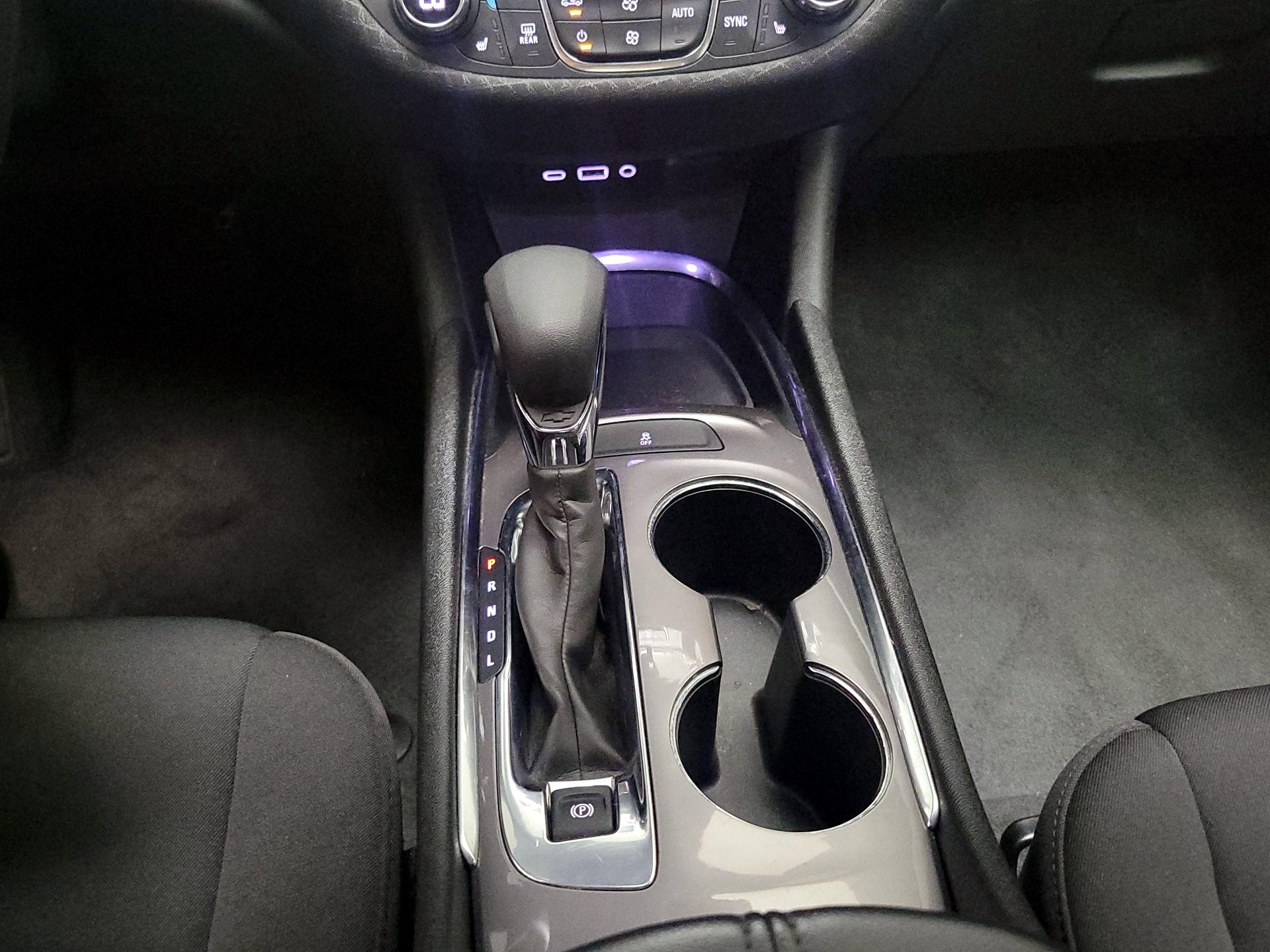 Thumbnail: 2023 Chevrolet Malibu - 17