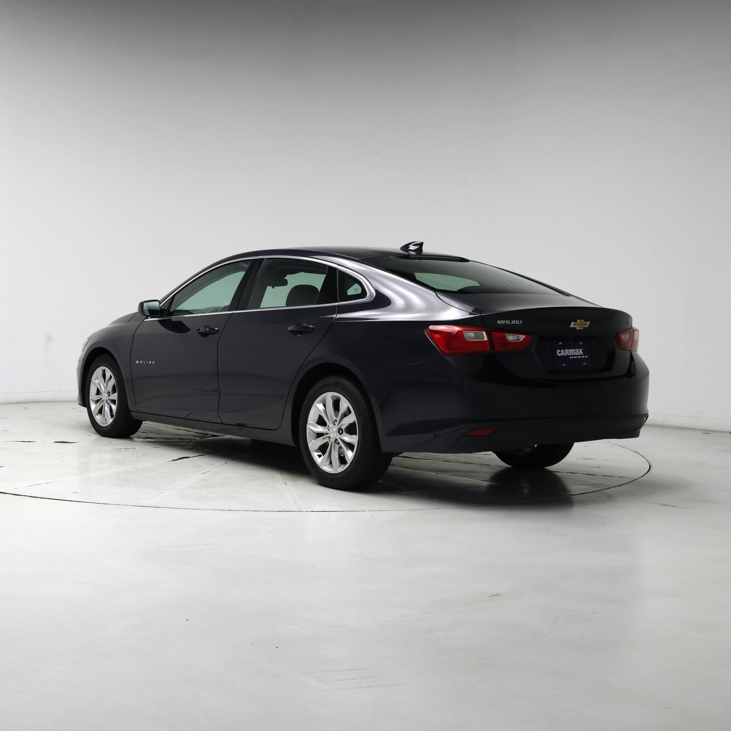 Thumbnail: 2023 Chevrolet Malibu - 2