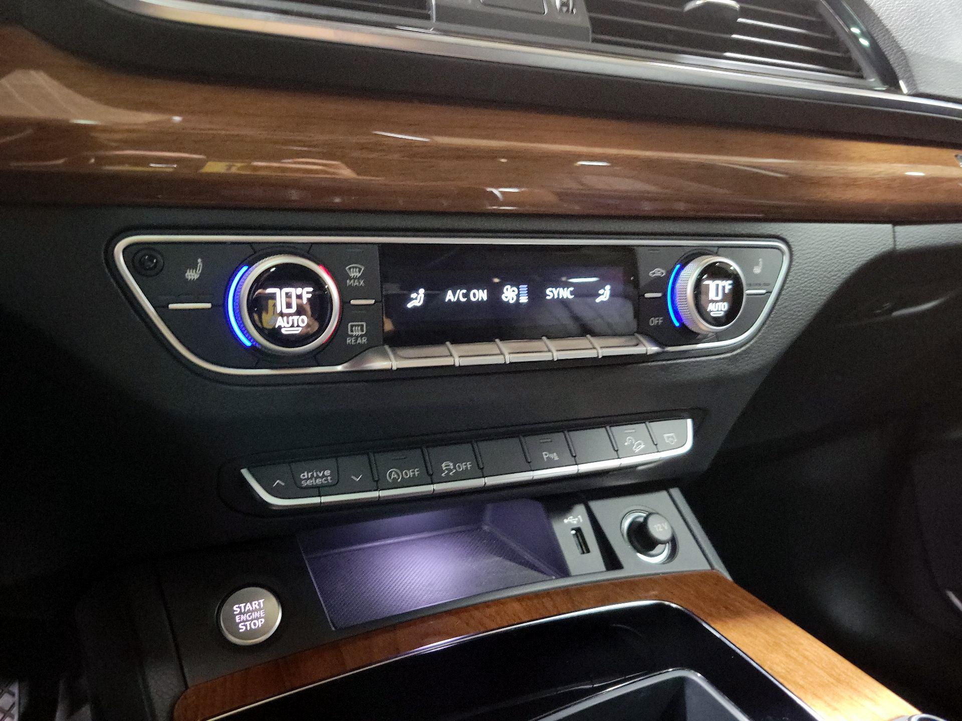 Thumbnail: 2022 Audi Q5 - 16
