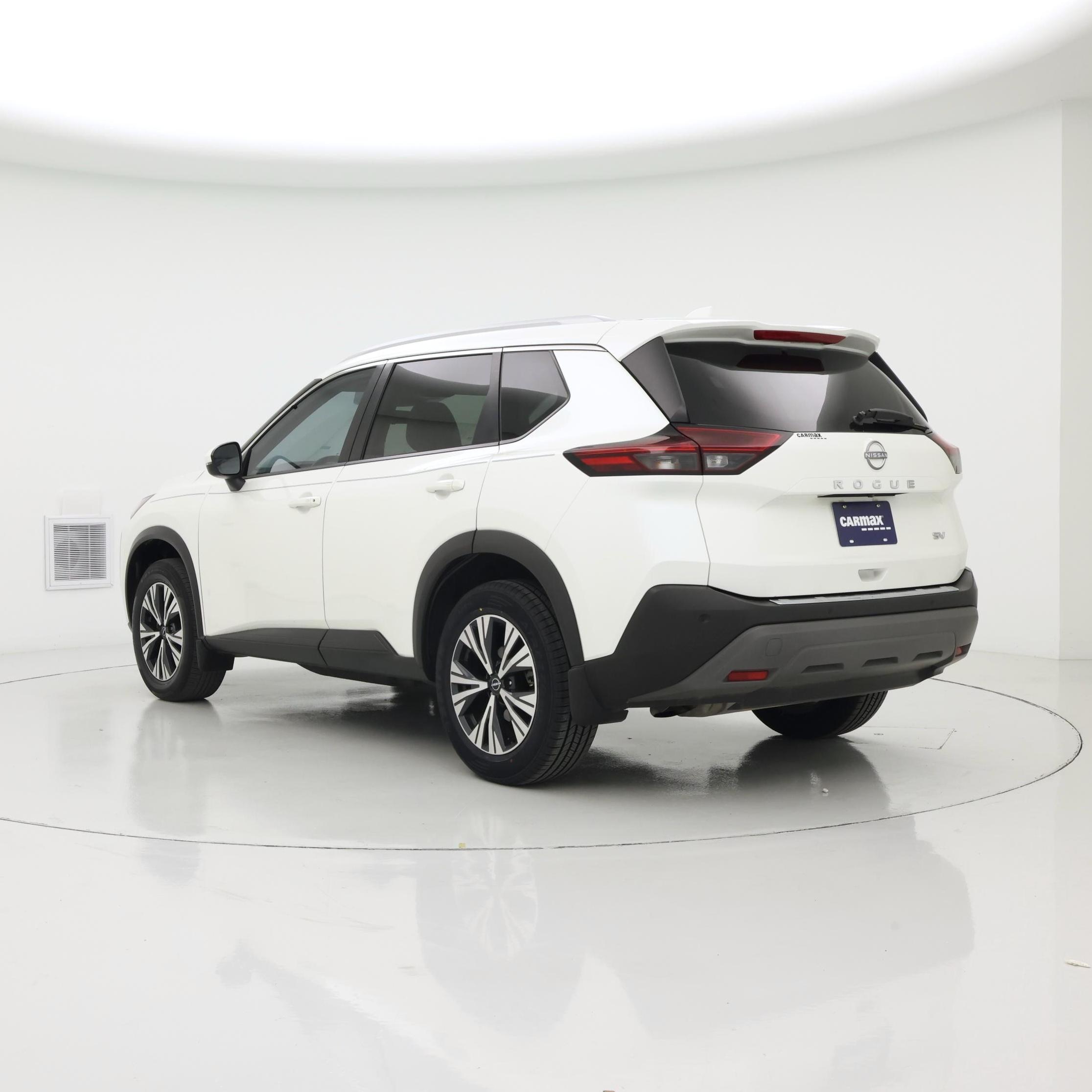 Thumbnail: 2022 Nissan Rogue - 2