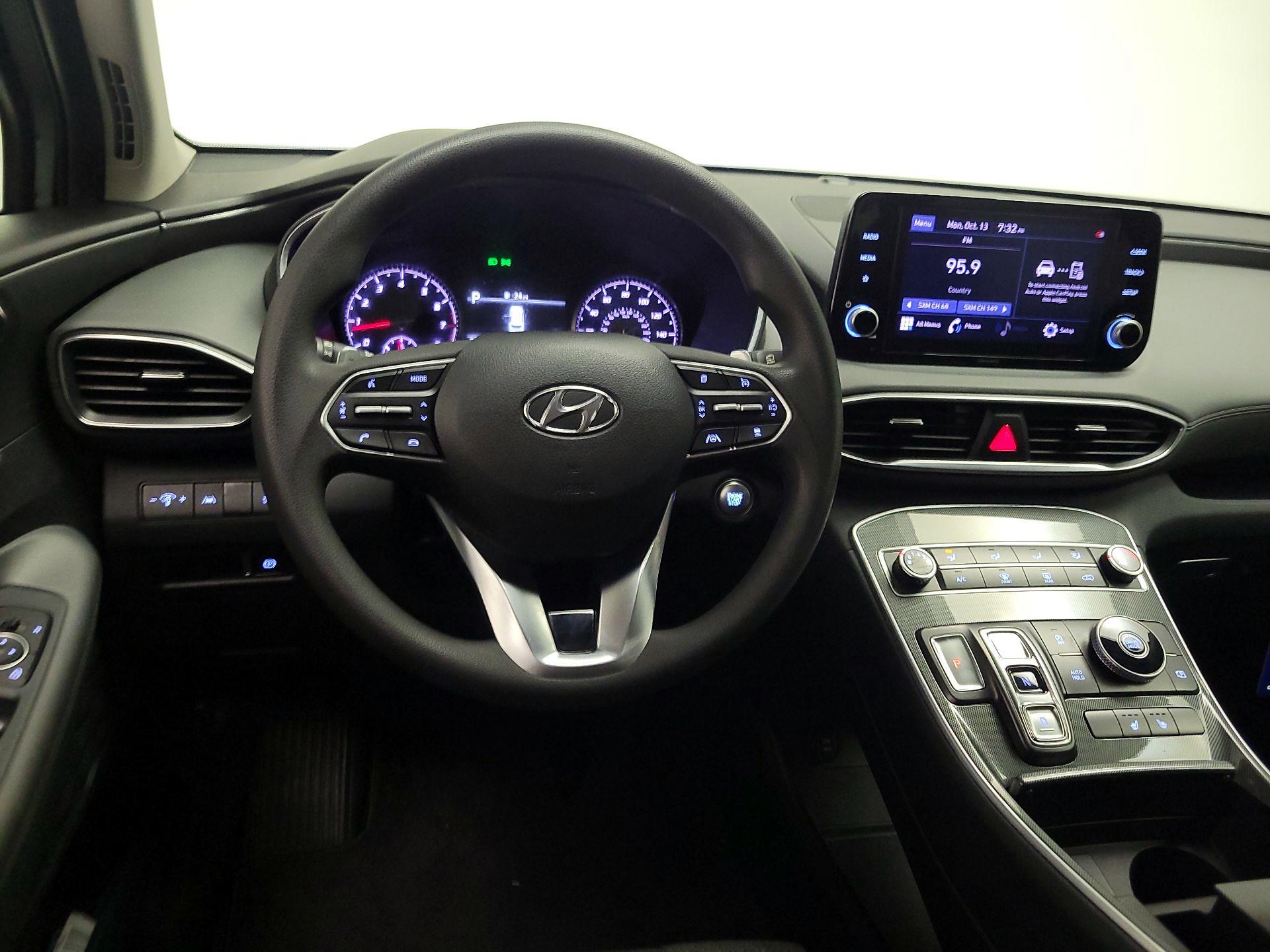 Thumbnail: 2022 Hyundai Santa Fe - 10