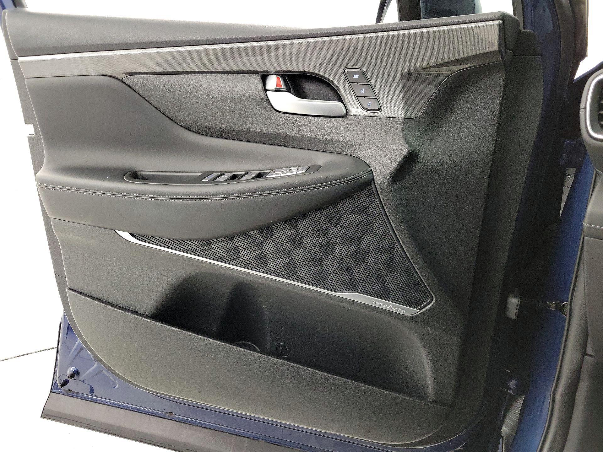 Thumbnail: 2023 Hyundai Santa Fe - 12