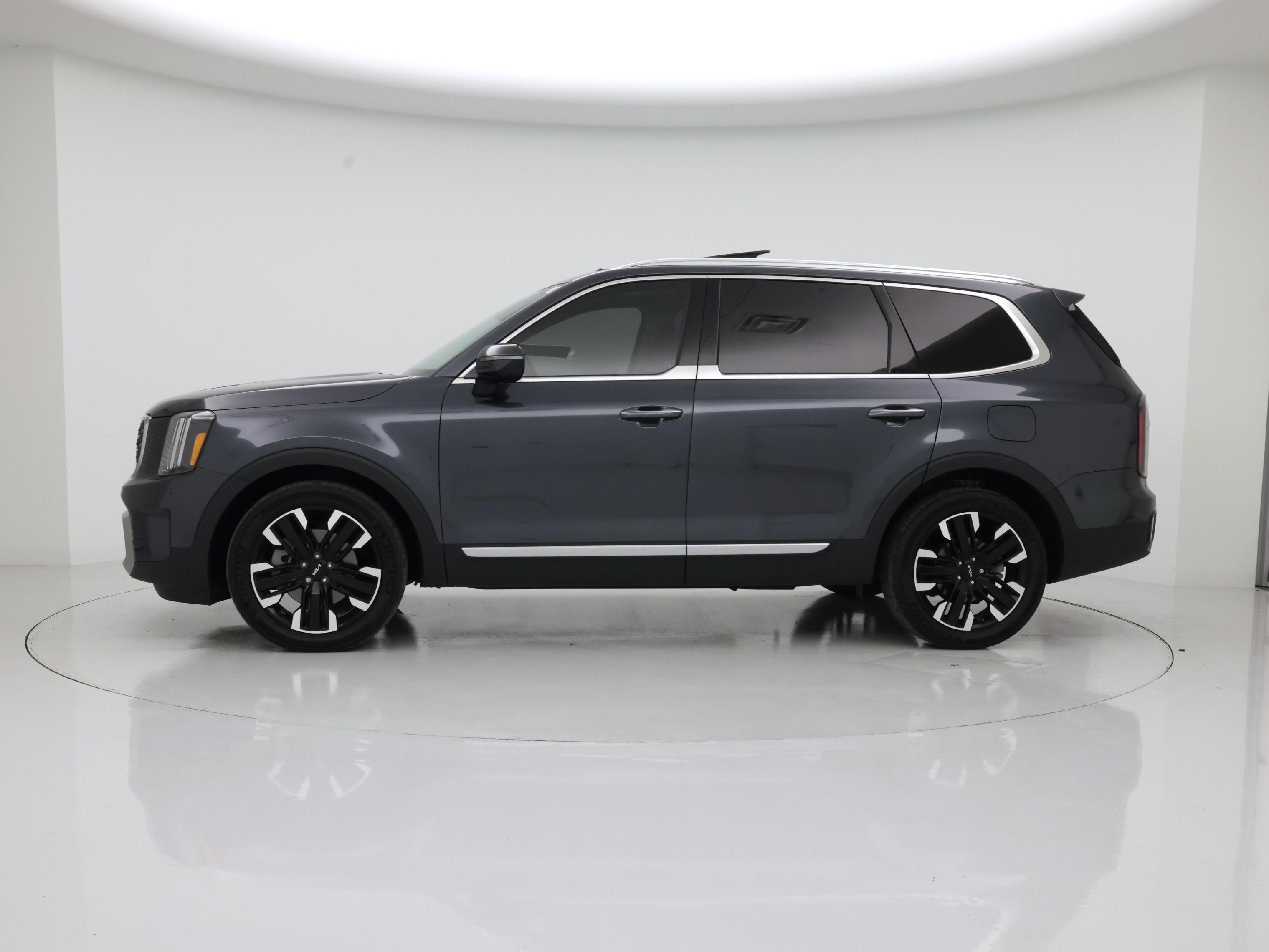 Thumbnail: 2023 Kia Telluride - 3
