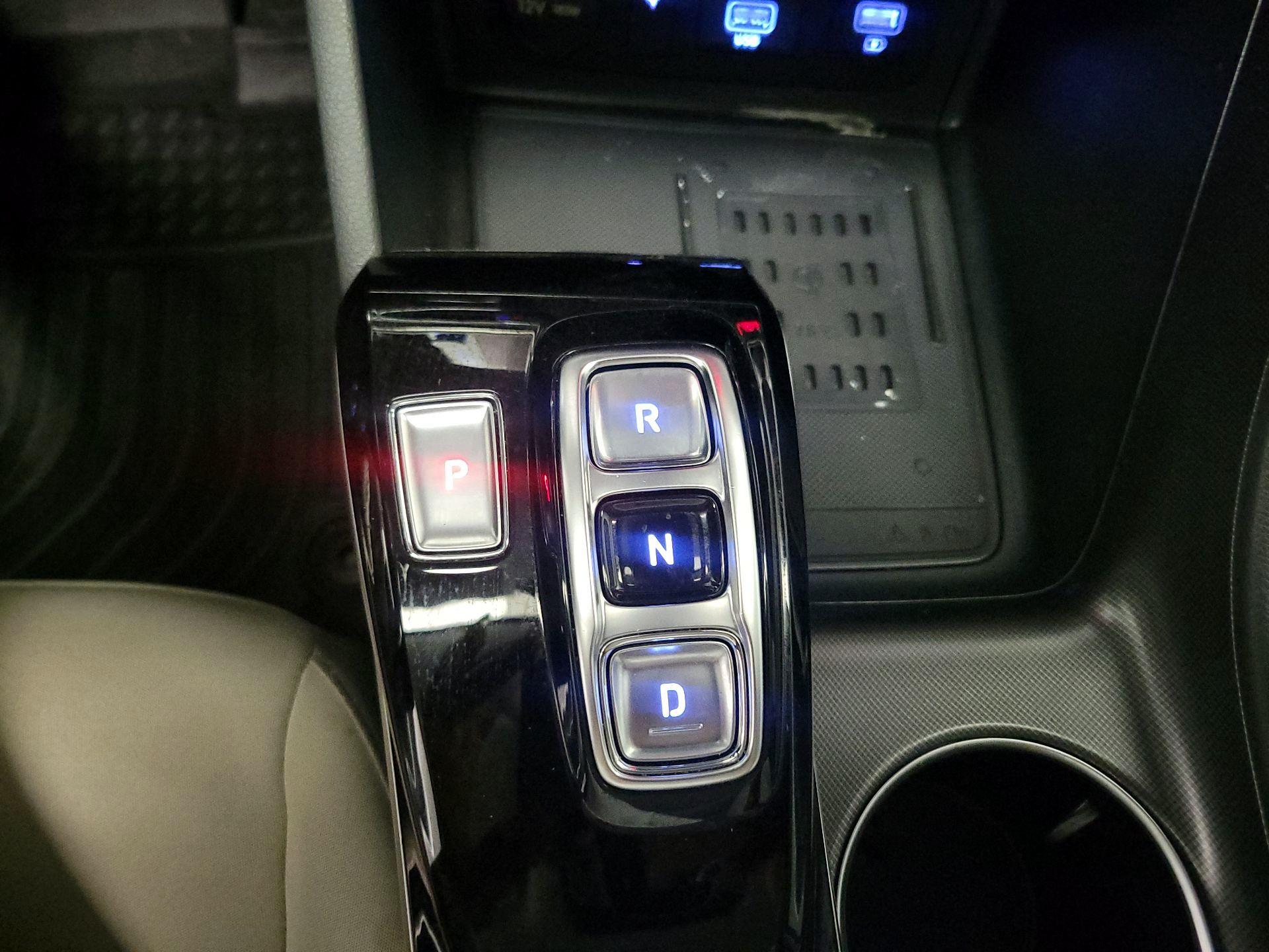 Thumbnail: 2023 Hyundai Sonata - 18