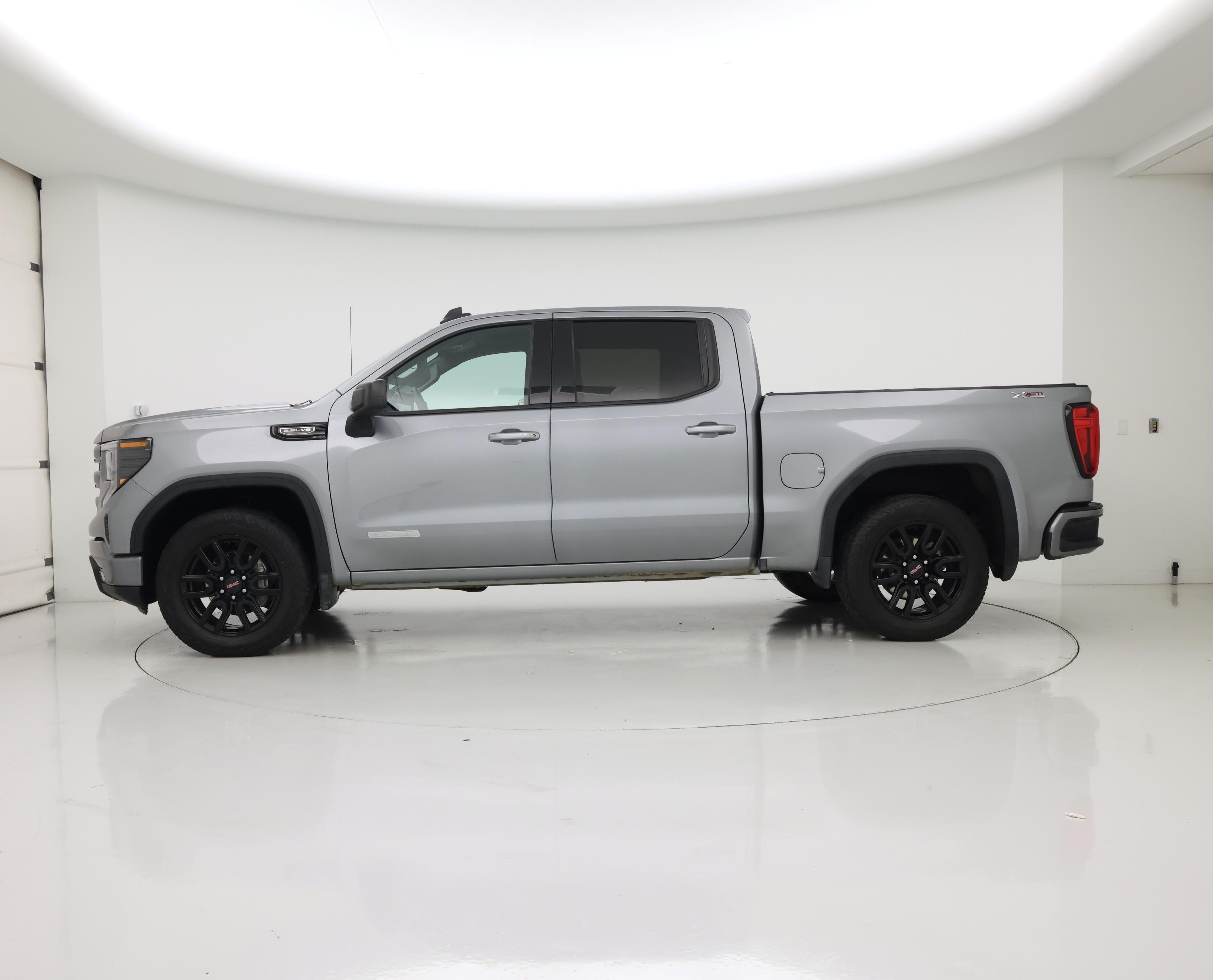 Thumbnail: 2023 GMC Sierra 1500 - 3