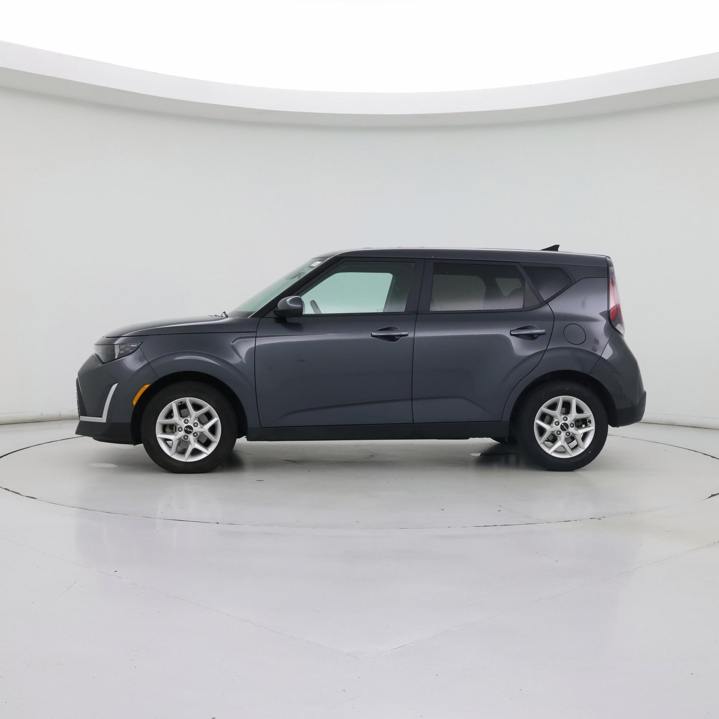 Thumbnail: 2023 Kia Soul - 3
