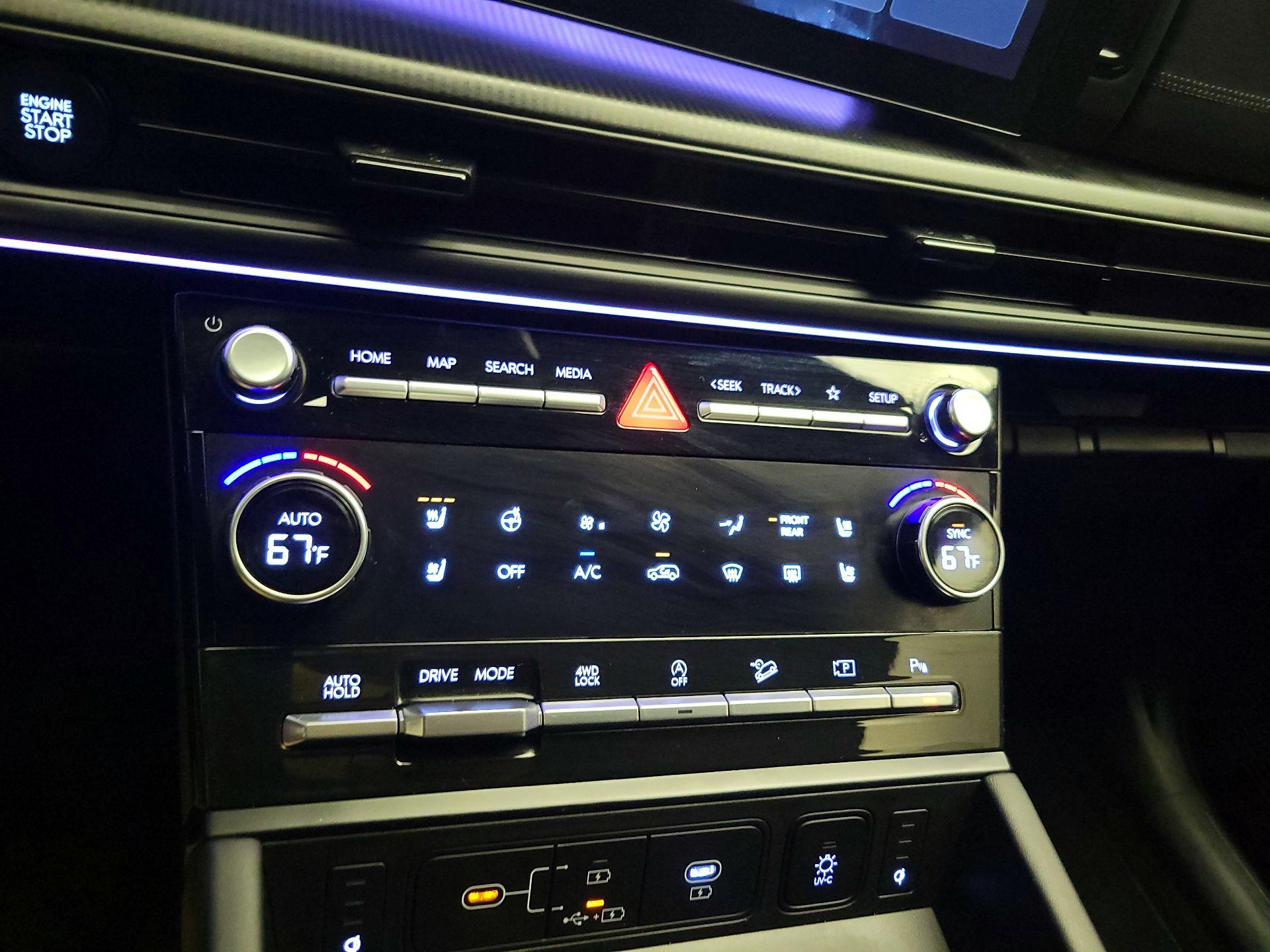 Thumbnail: 2024 Hyundai Santa Fe - 17