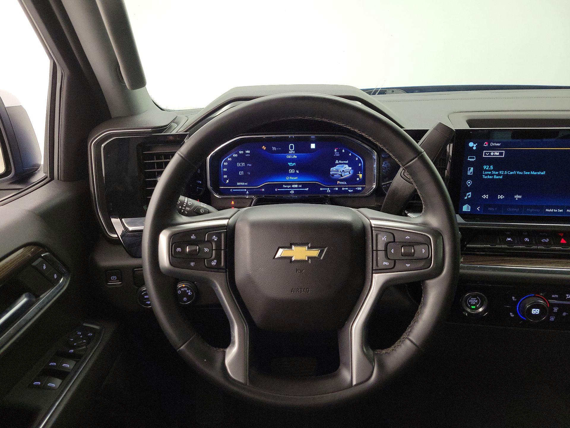 Thumbnail: 2023 Chevrolet Silverado 1500 - 10