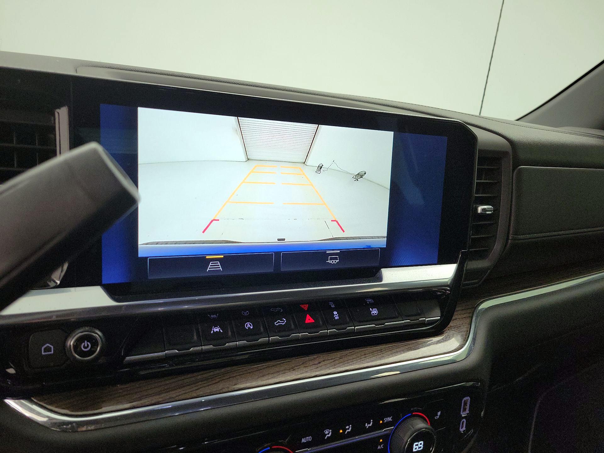 Thumbnail: 2023 Chevrolet Silverado 1500 - 14