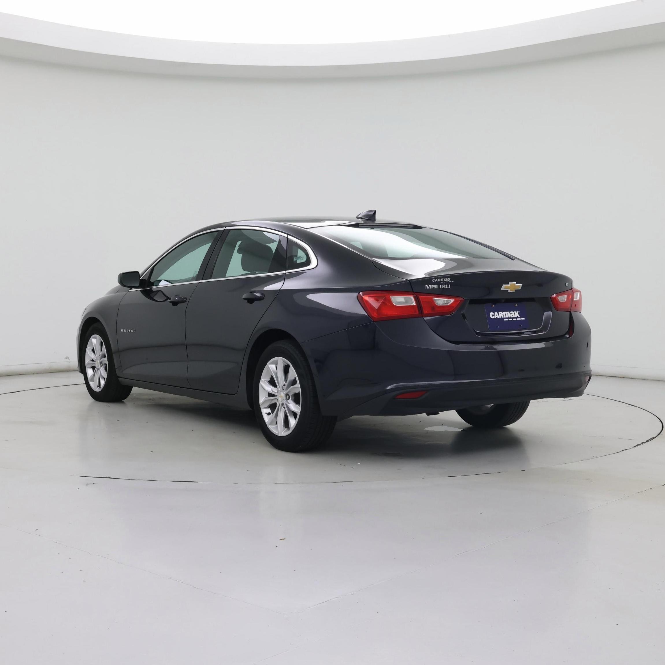 Thumbnail: 2023 Chevrolet Malibu - 2