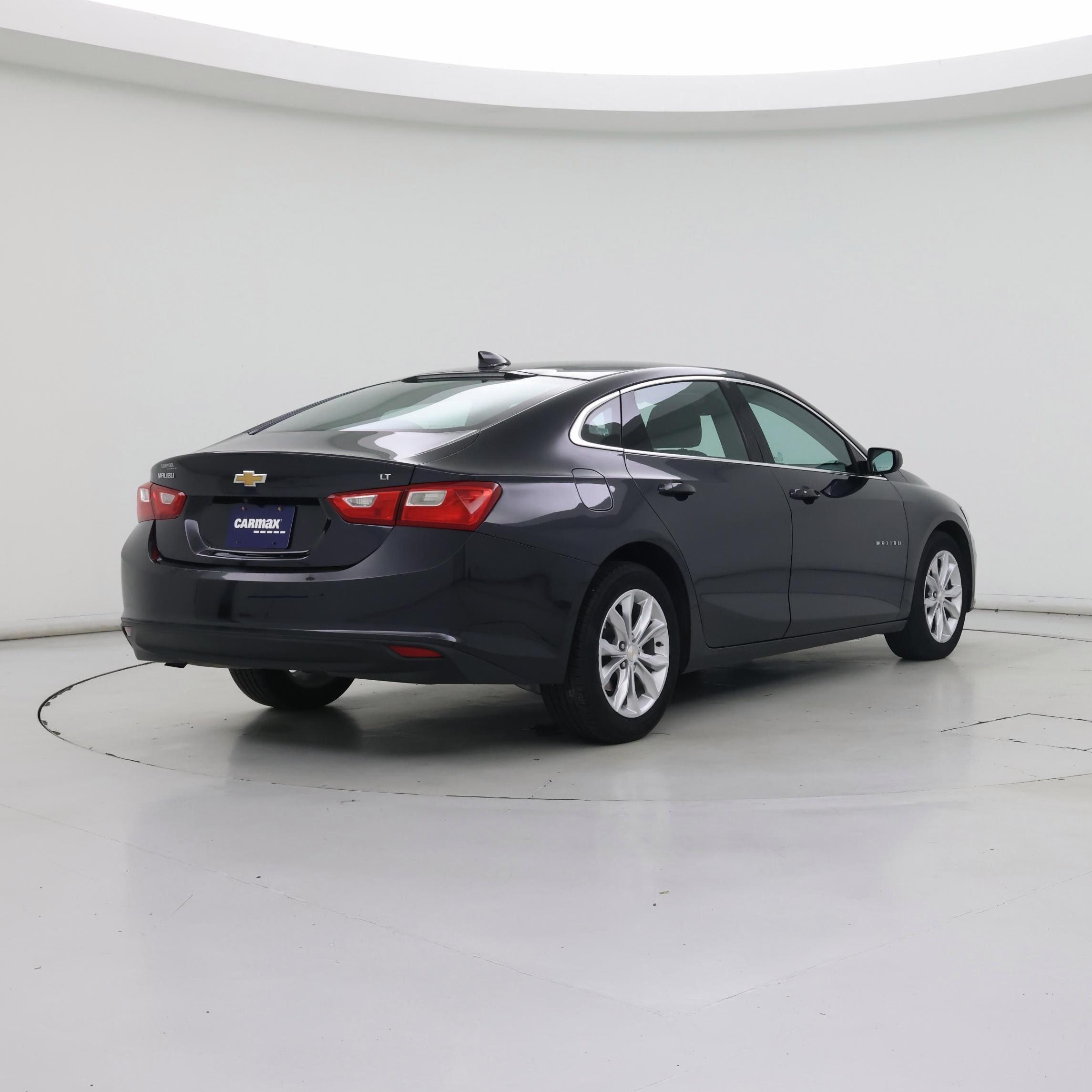 Thumbnail: 2023 Chevrolet Malibu - 8