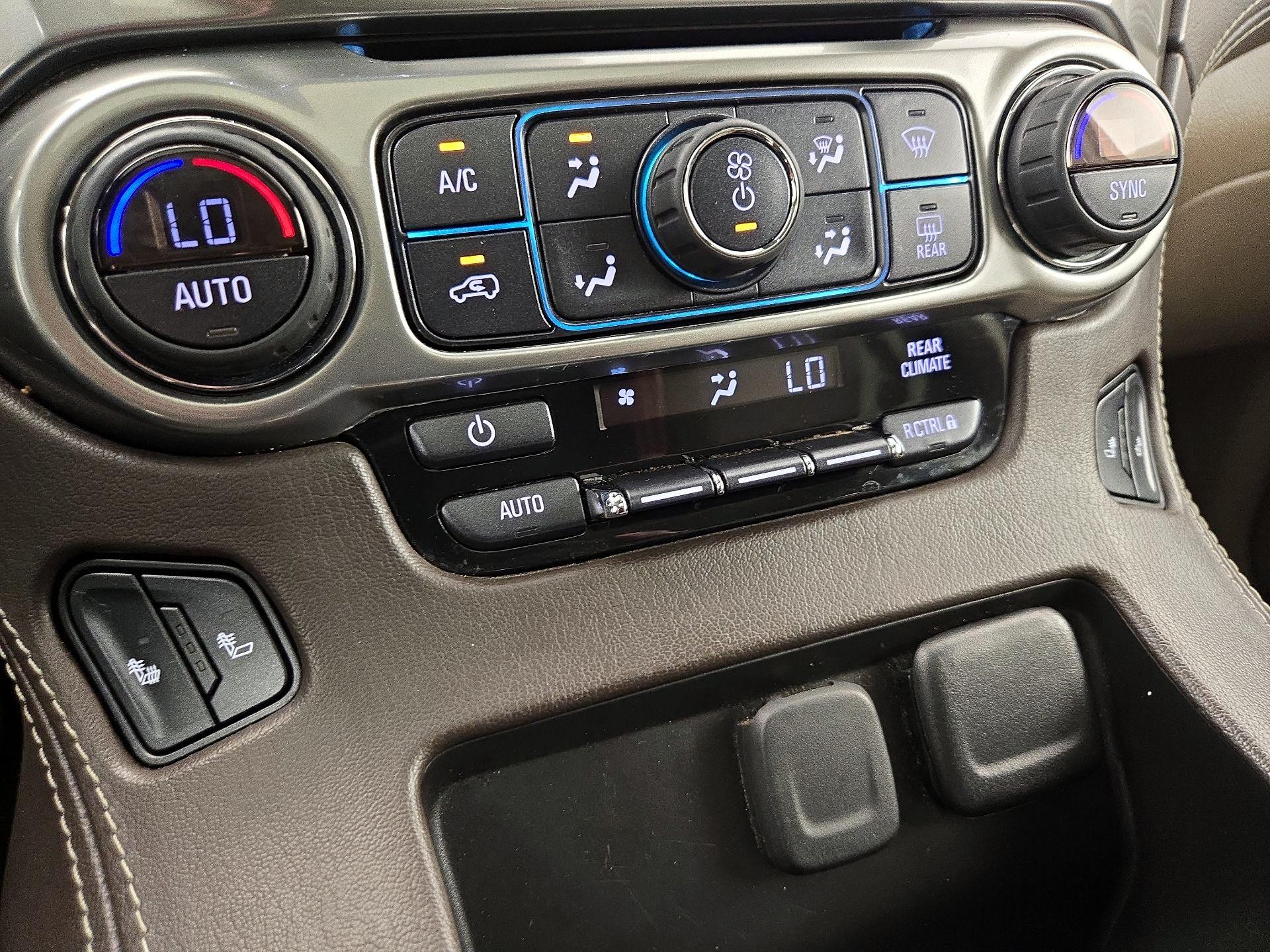 Thumbnail: 2020 Chevrolet Tahoe - 16