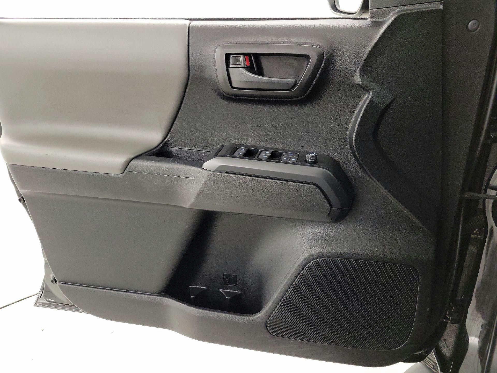 Thumbnail: 2023 Toyota Tacoma - 12