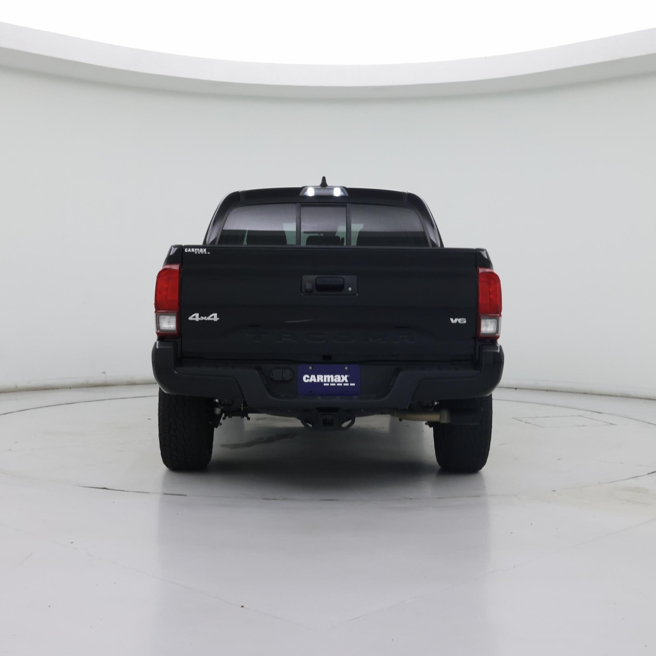 Thumbnail: 2023 Toyota Tacoma - 6