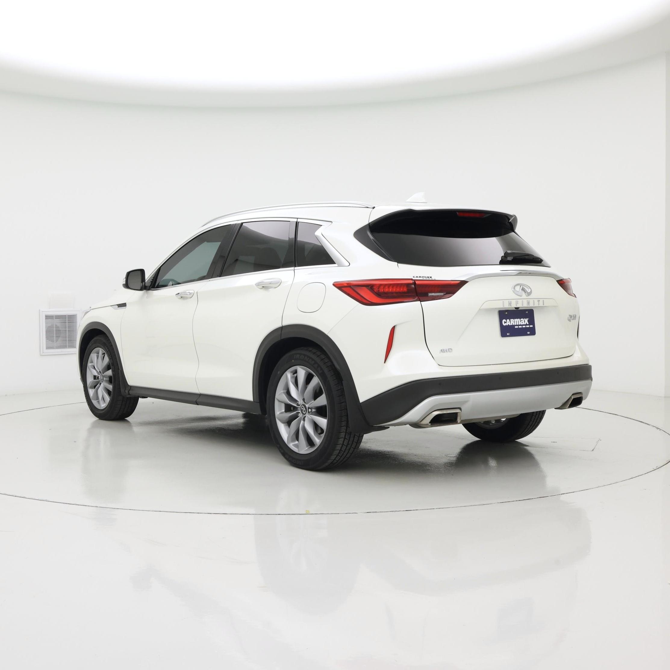 Thumbnail: 2021 INFINITI QX50 - 2