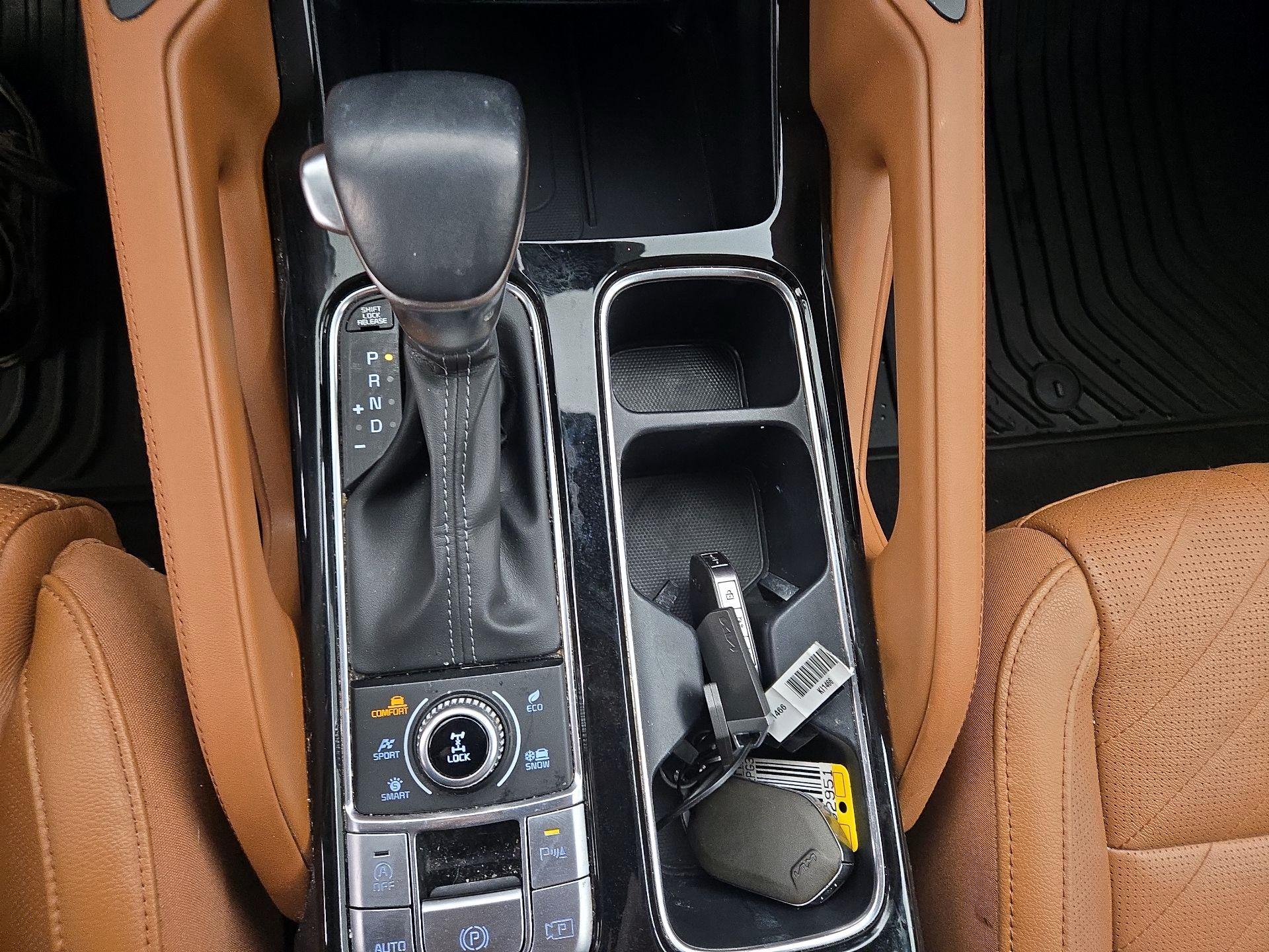 Thumbnail: 2023 Kia Telluride - 17