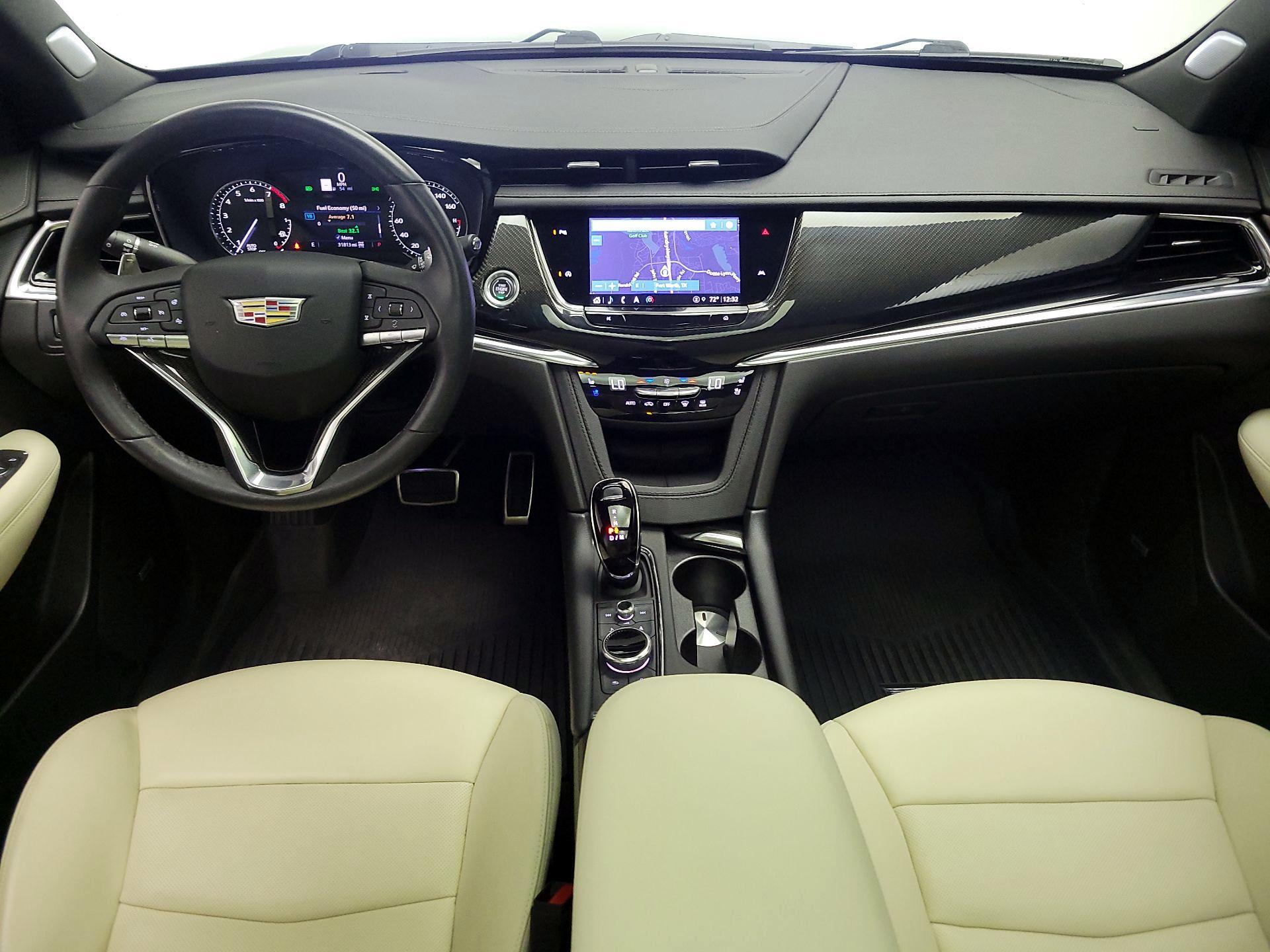 Thumbnail: 2023 Cadillac XT6 - 9