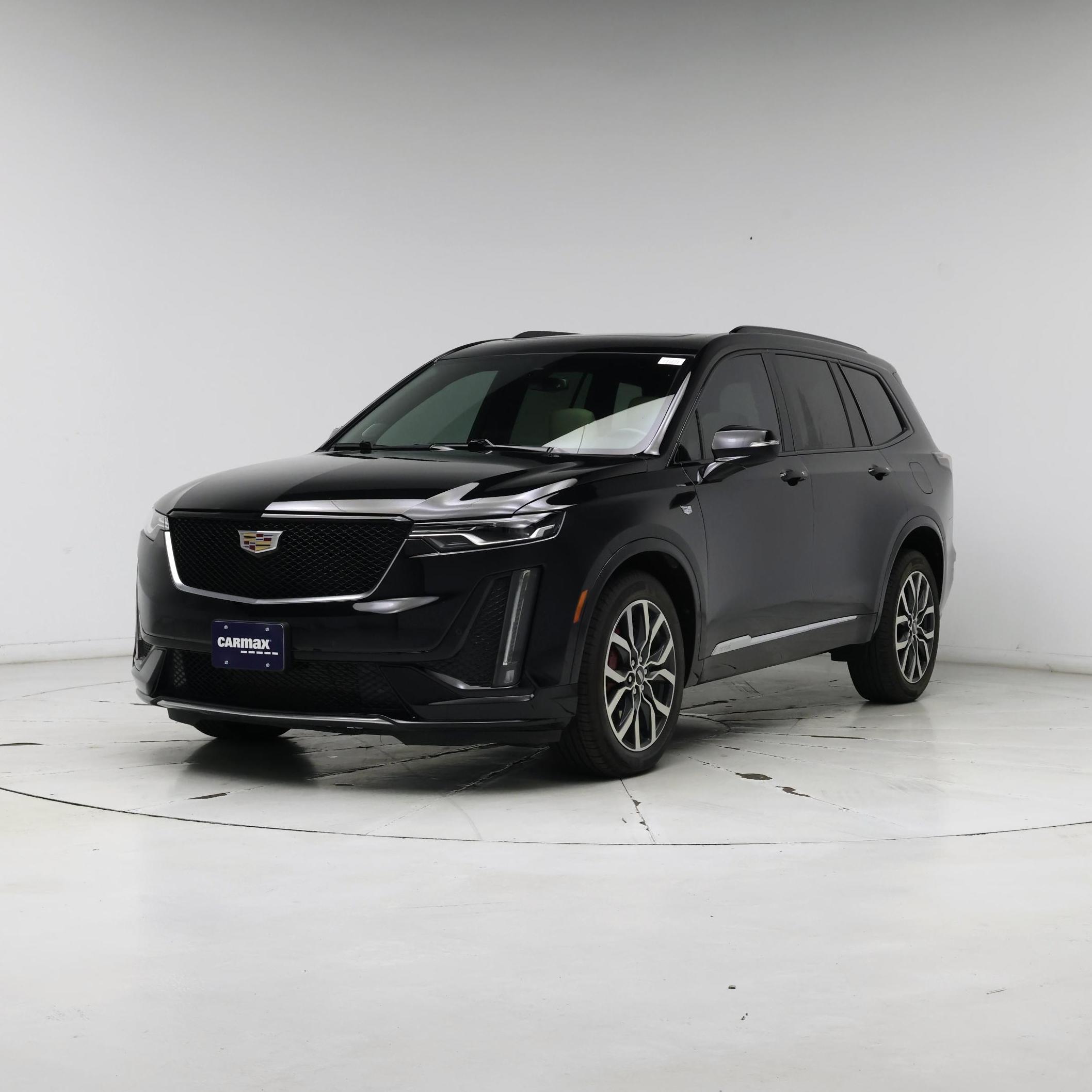 Thumbnail: 2023 Cadillac XT6 - 4