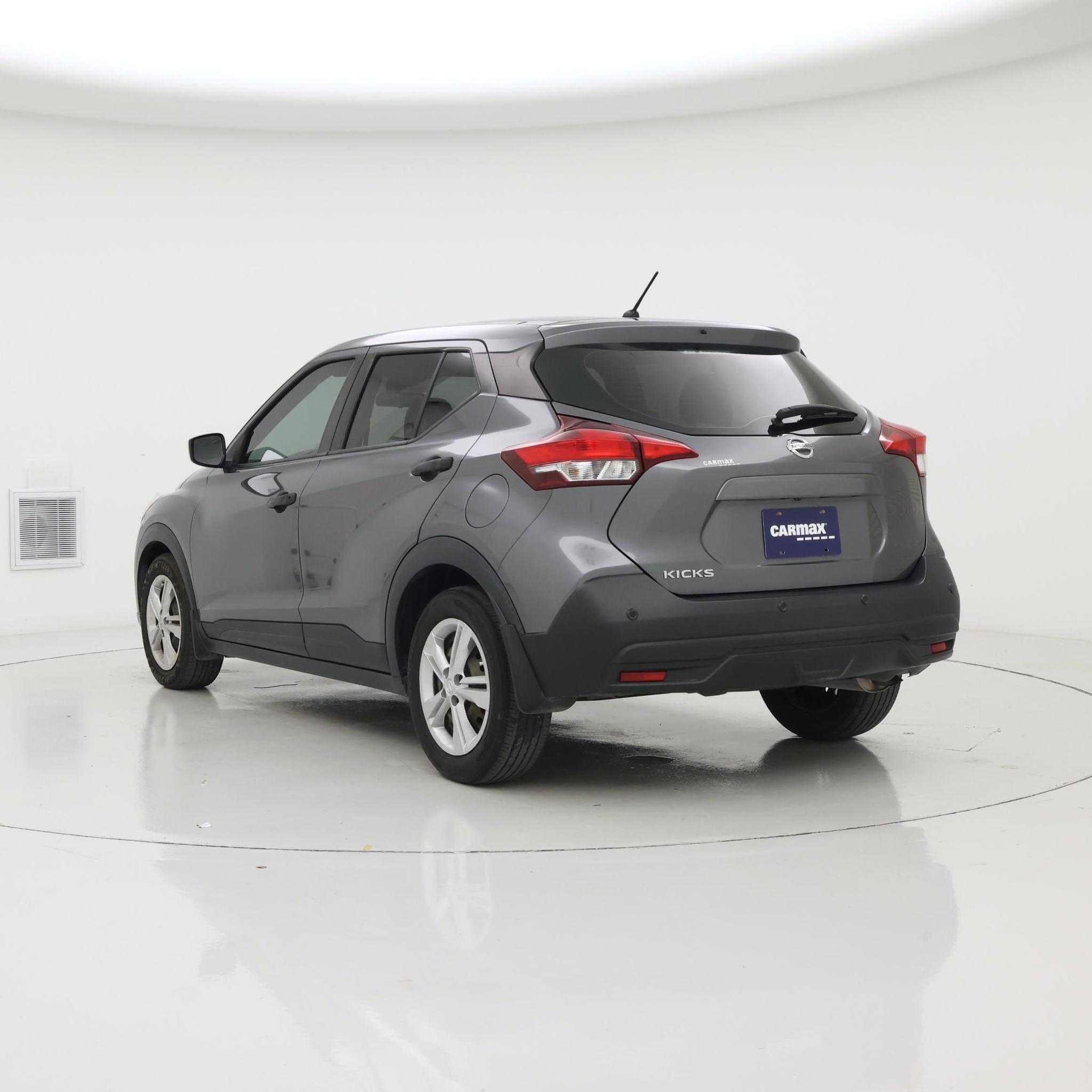 Thumbnail: 2020 Nissan Kicks - 2