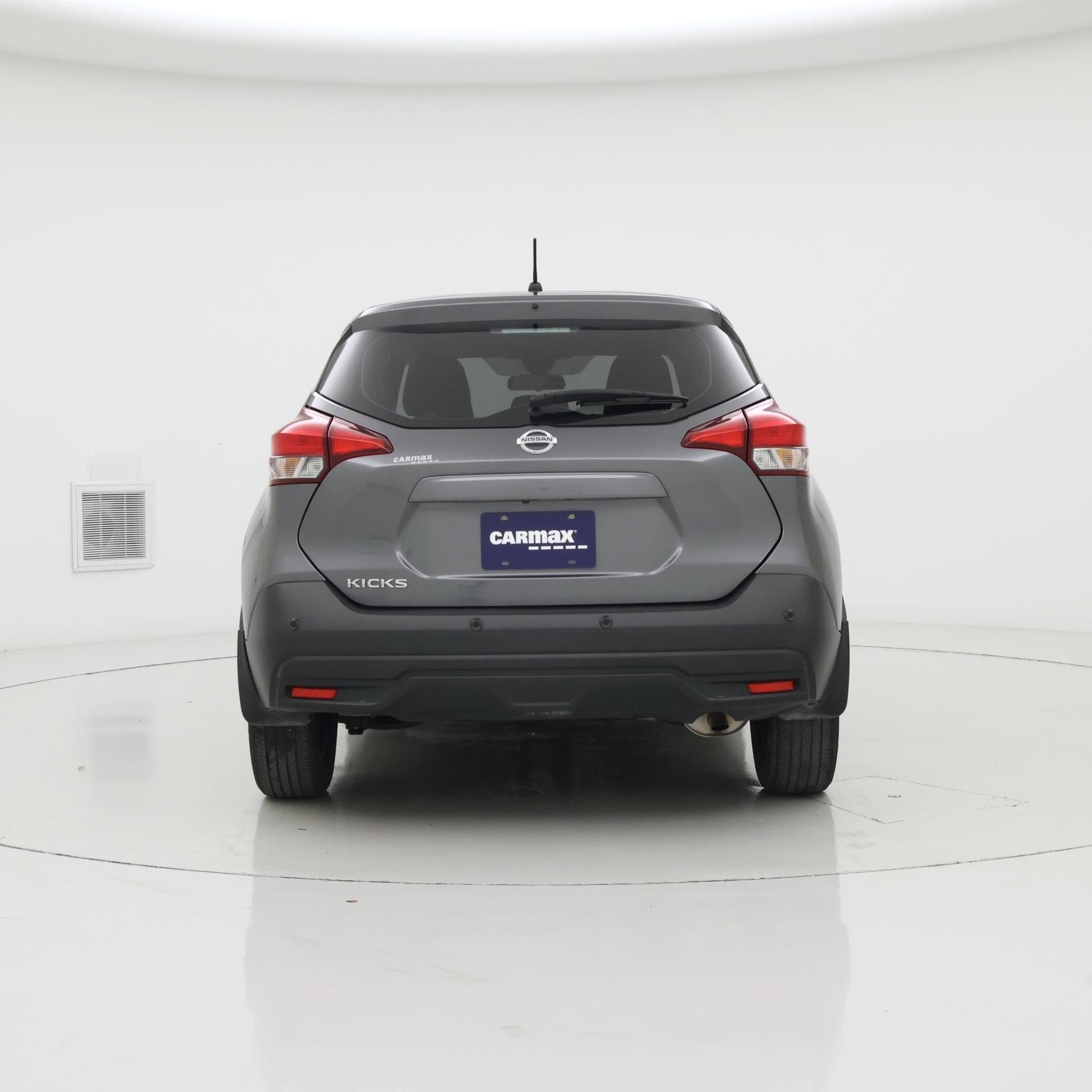 Thumbnail: 2020 Nissan Kicks - 6