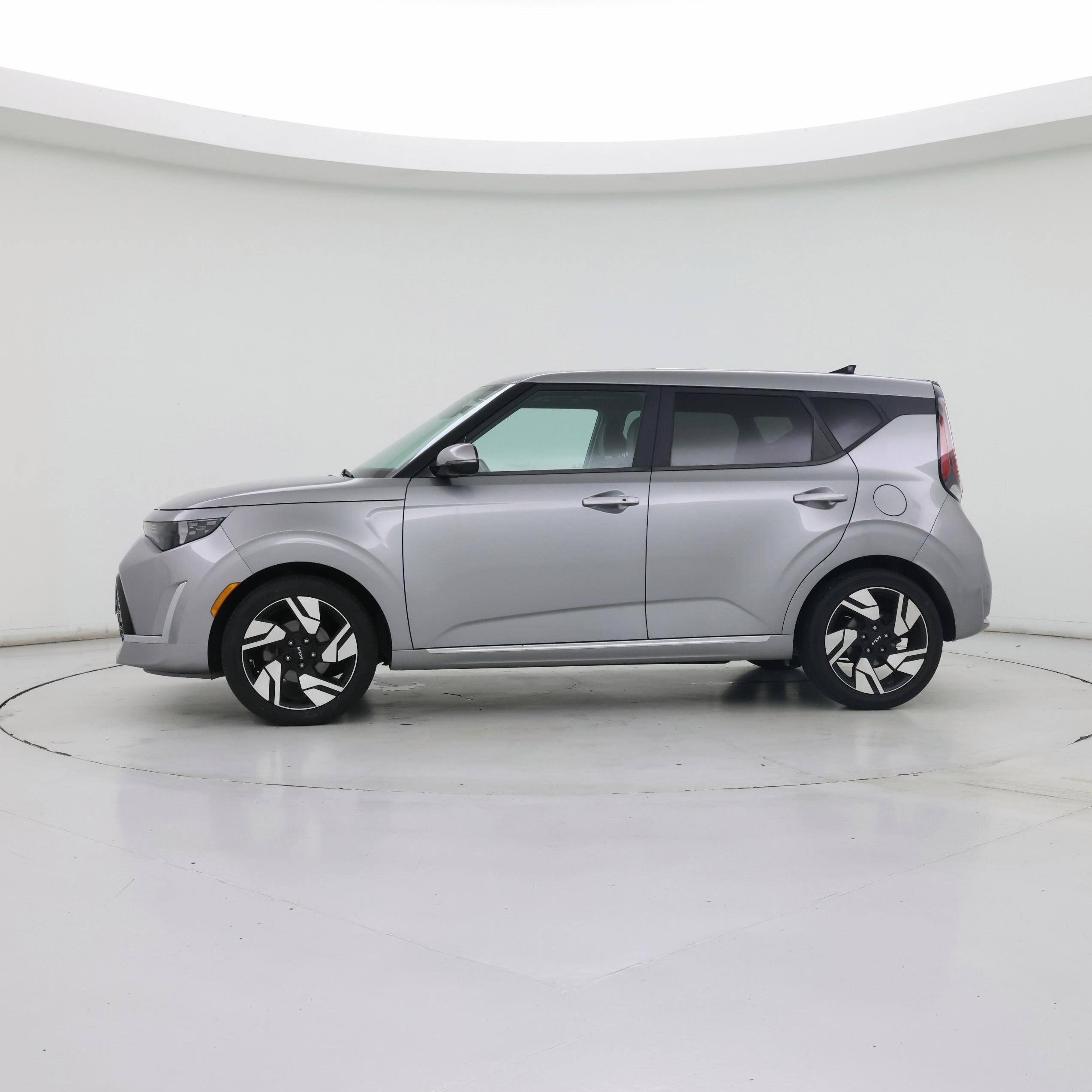 Thumbnail: 2023 Kia Soul - 3