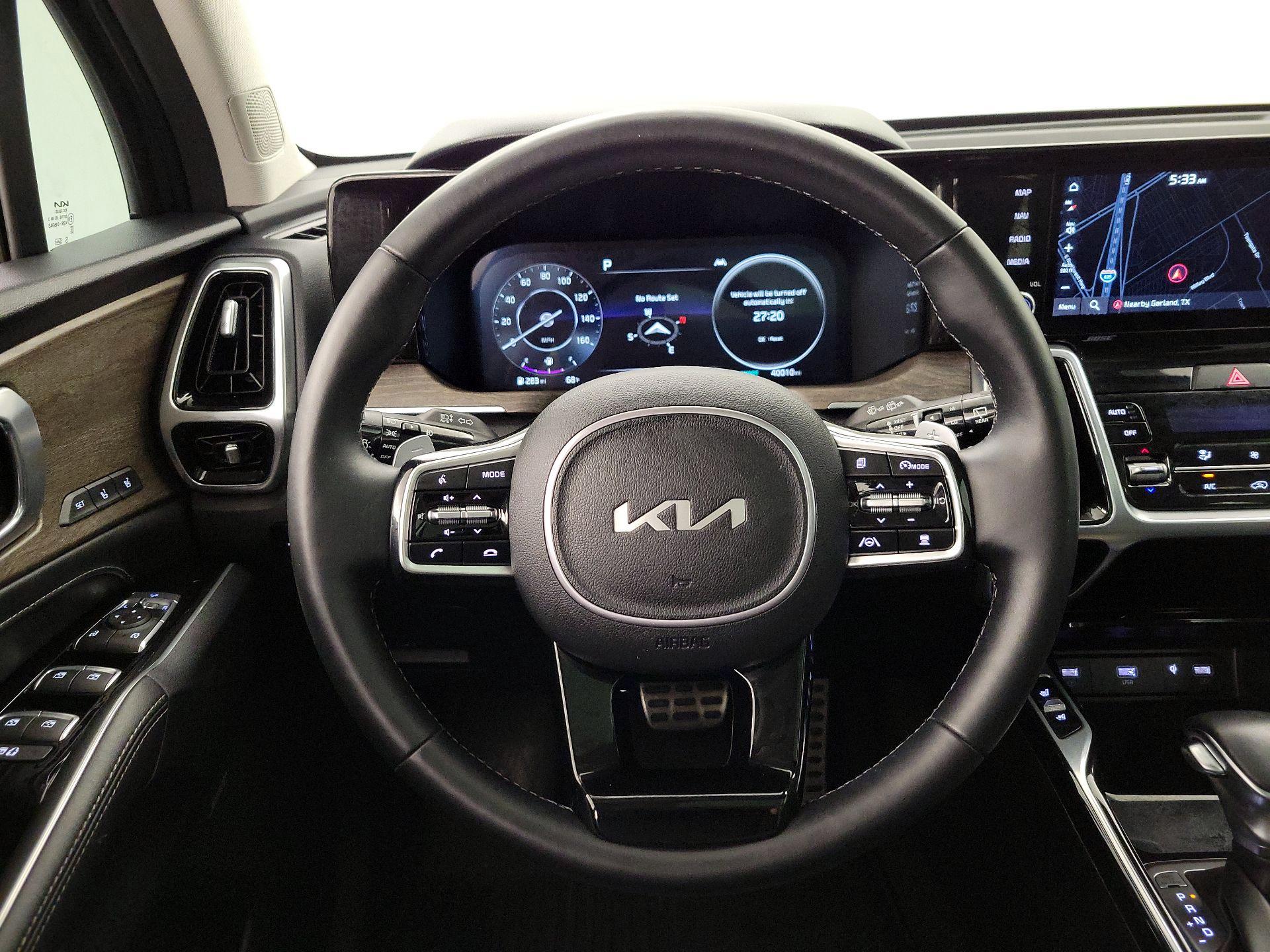 Thumbnail: 2022 Kia Sorento - 10