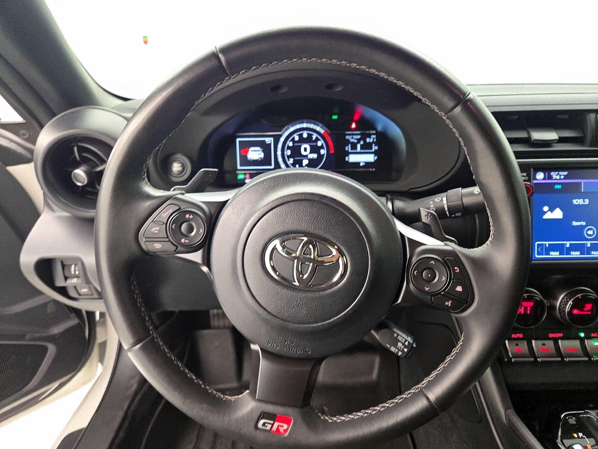 Thumbnail: 2023 Toyota GR86 - 10