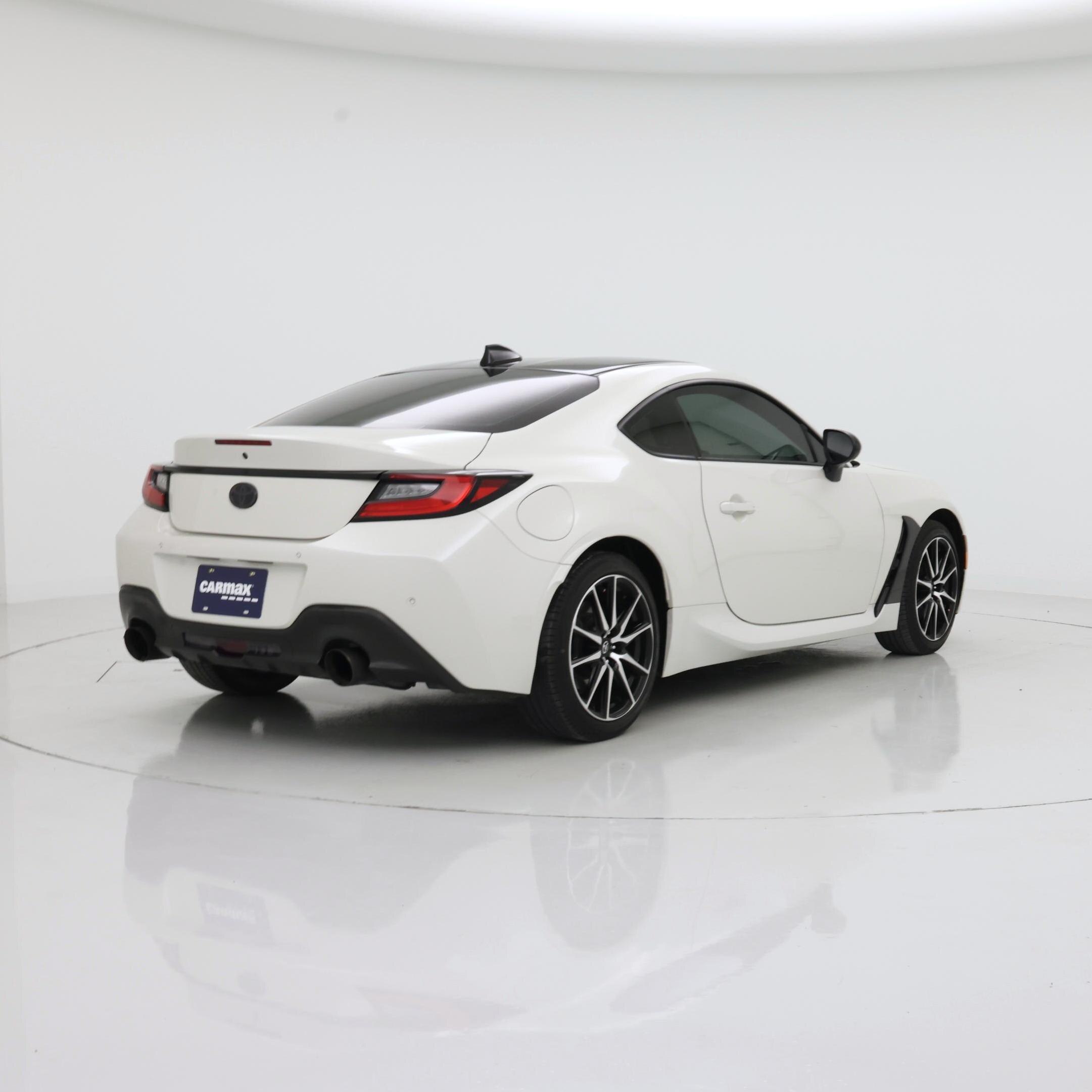 Thumbnail: 2023 Toyota GR86 - 8