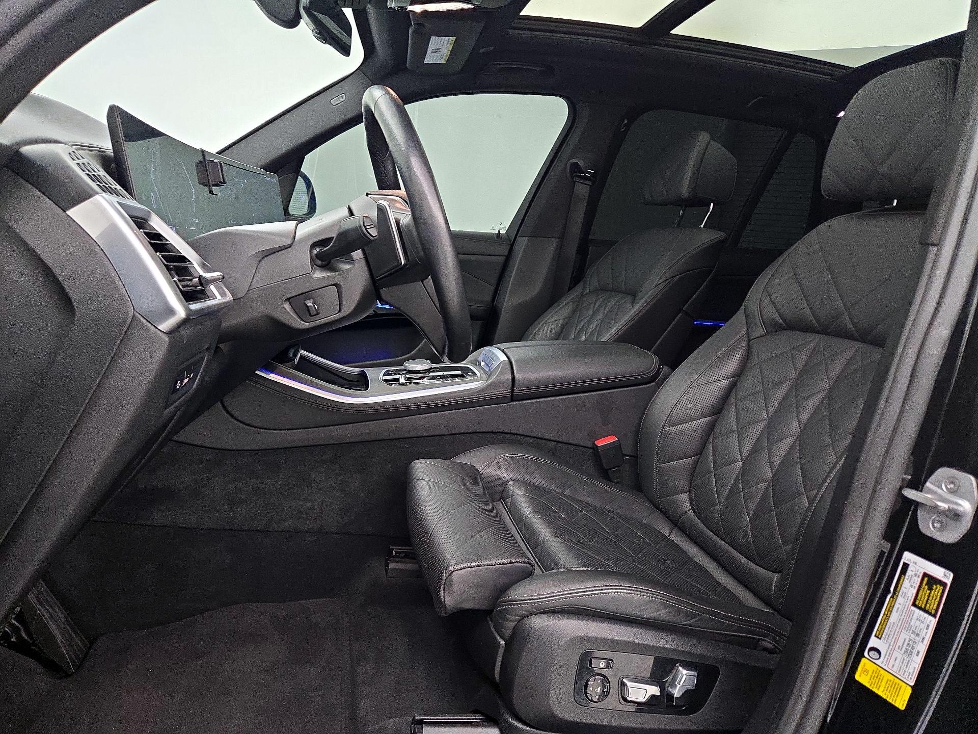 Thumbnail: 2024 BMW X5 - 11