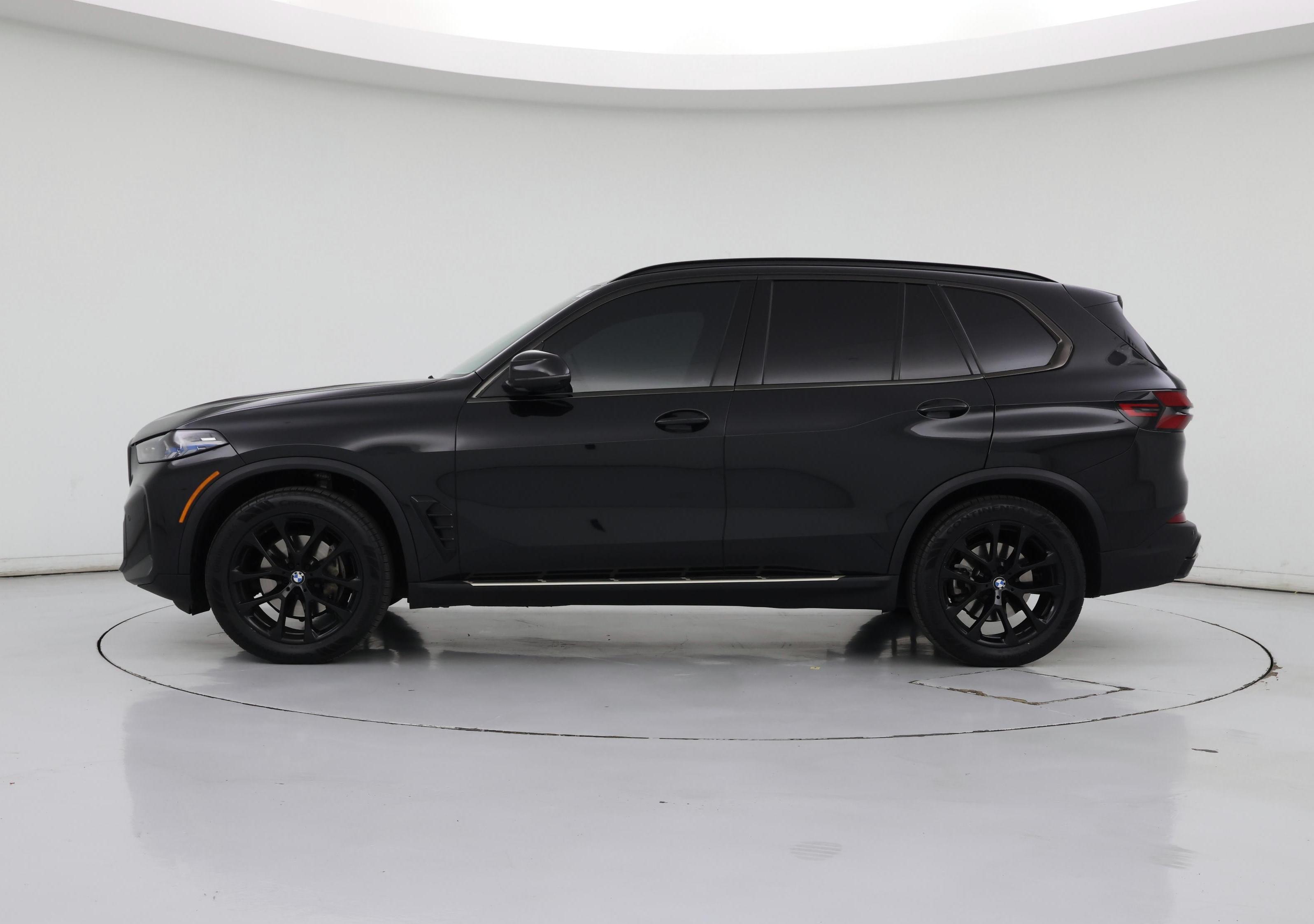 Thumbnail: 2024 BMW X5 - 3
