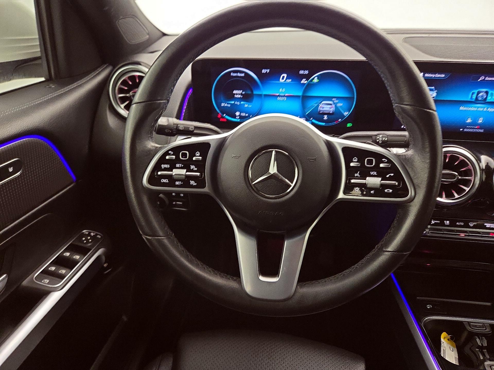Thumbnail: 2022 Mercedes-Benz GLB - 10