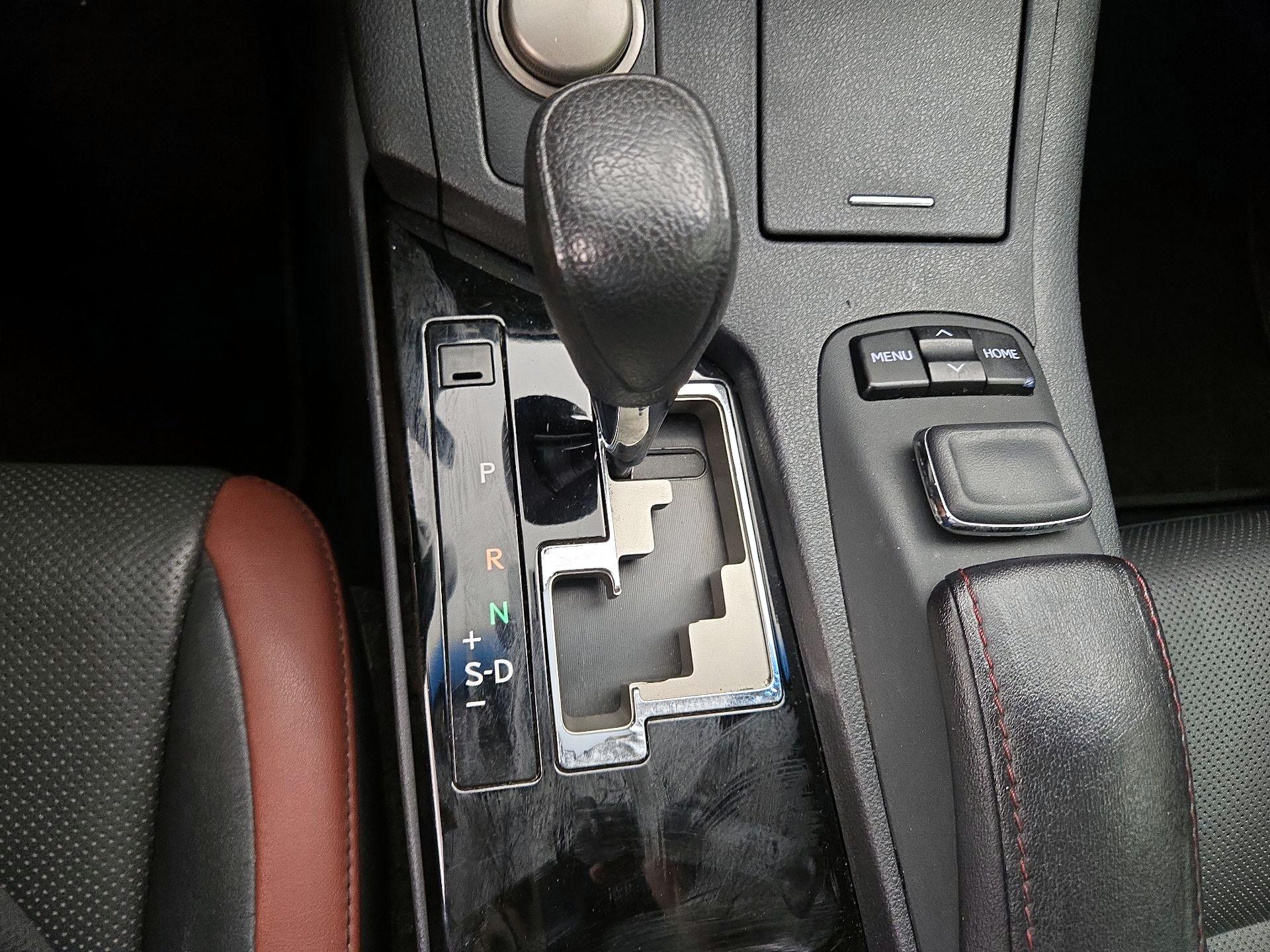 Thumbnail: 2015 Lexus ES - 18