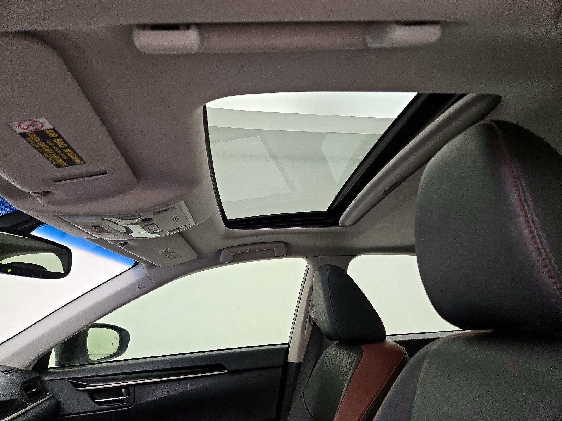 Thumbnail: 2015 Lexus ES - 20