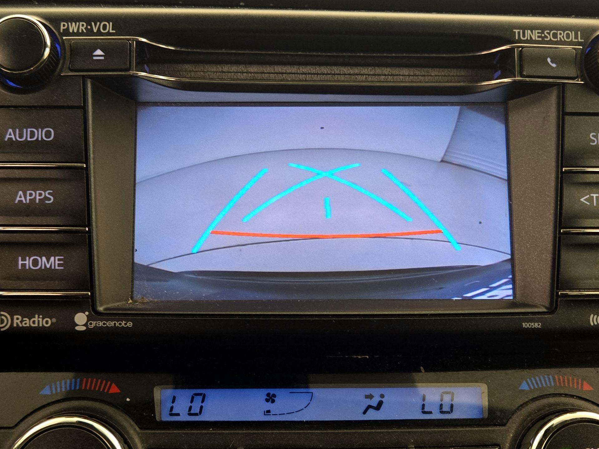 Thumbnail: 2018 Toyota RAV4 - 14
