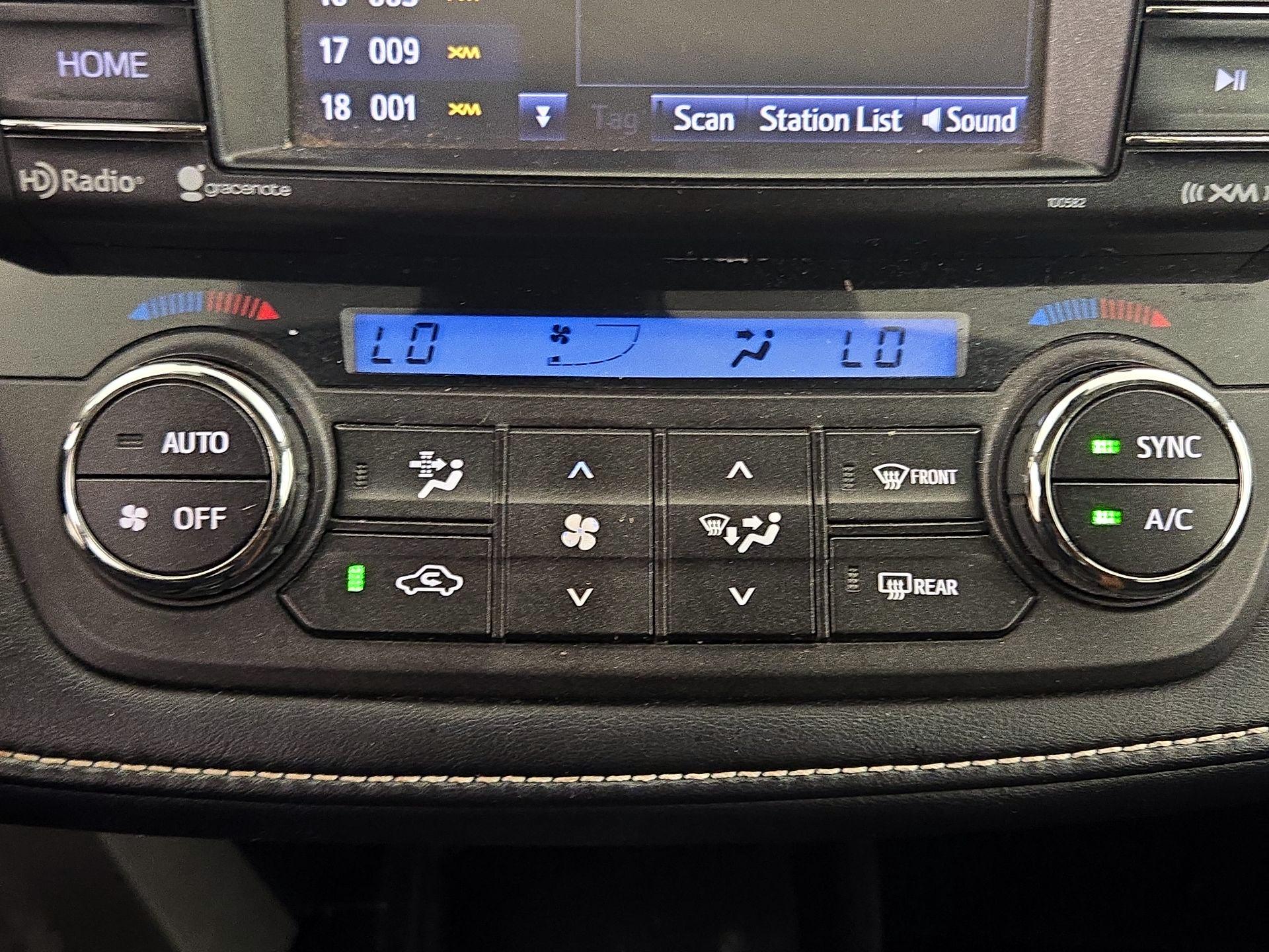 Thumbnail: 2018 Toyota RAV4 - 16