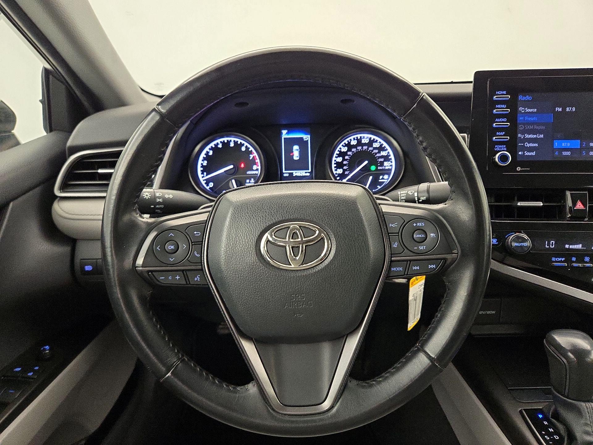 Thumbnail: 2023 Toyota Camry - 10