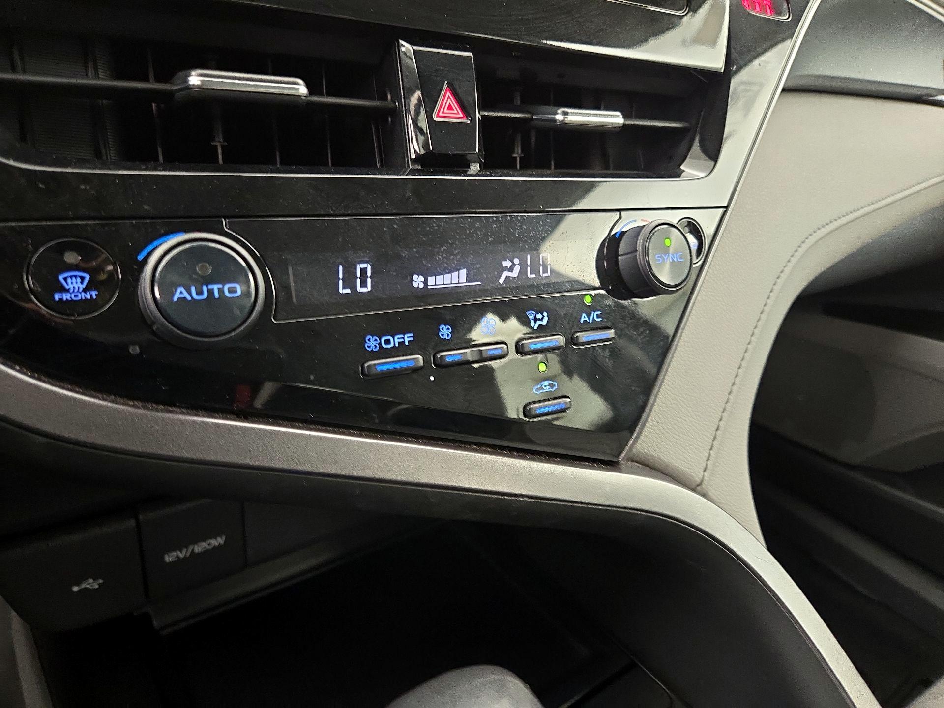 Thumbnail: 2023 Toyota Camry - 16