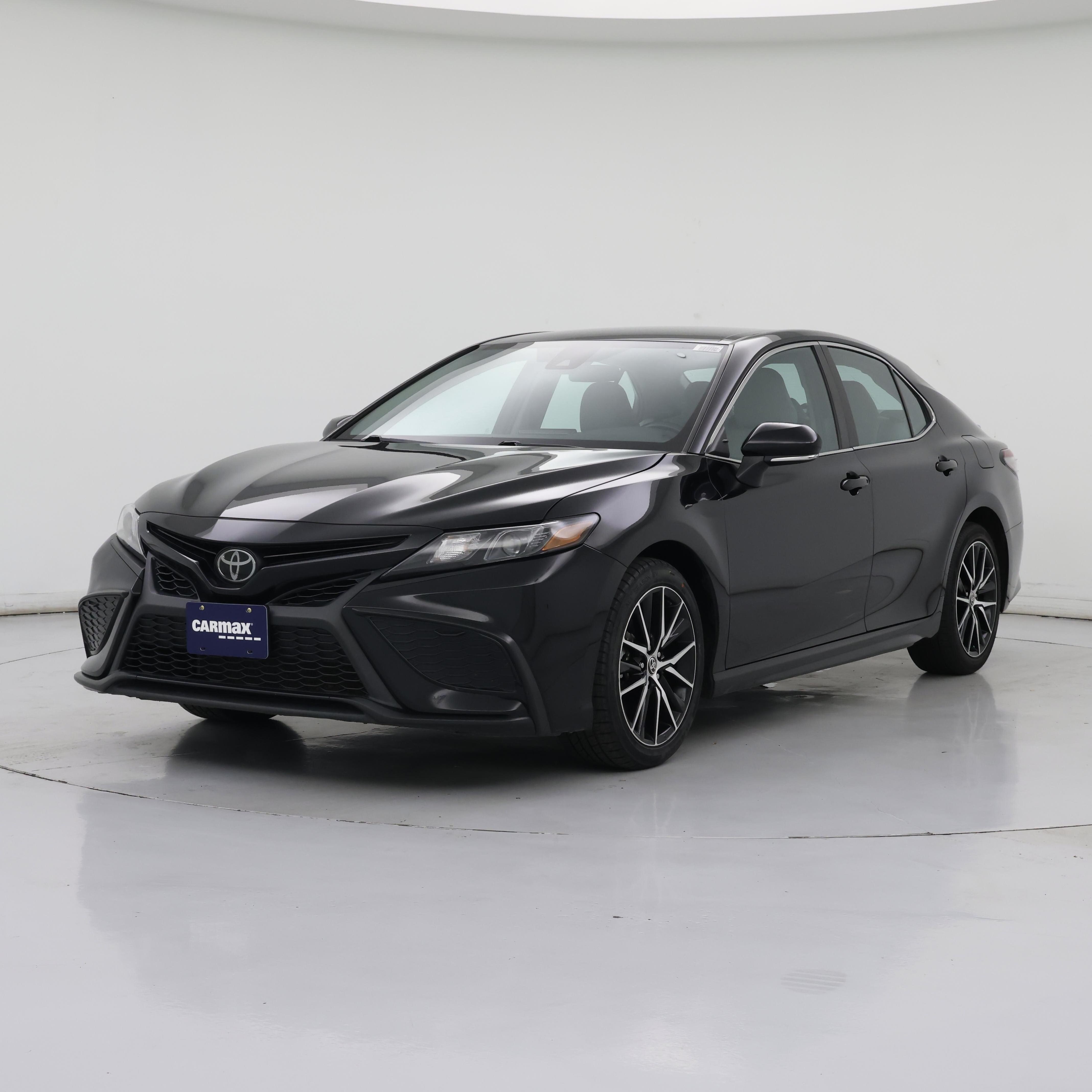 Thumbnail: 2023 Toyota Camry - 4