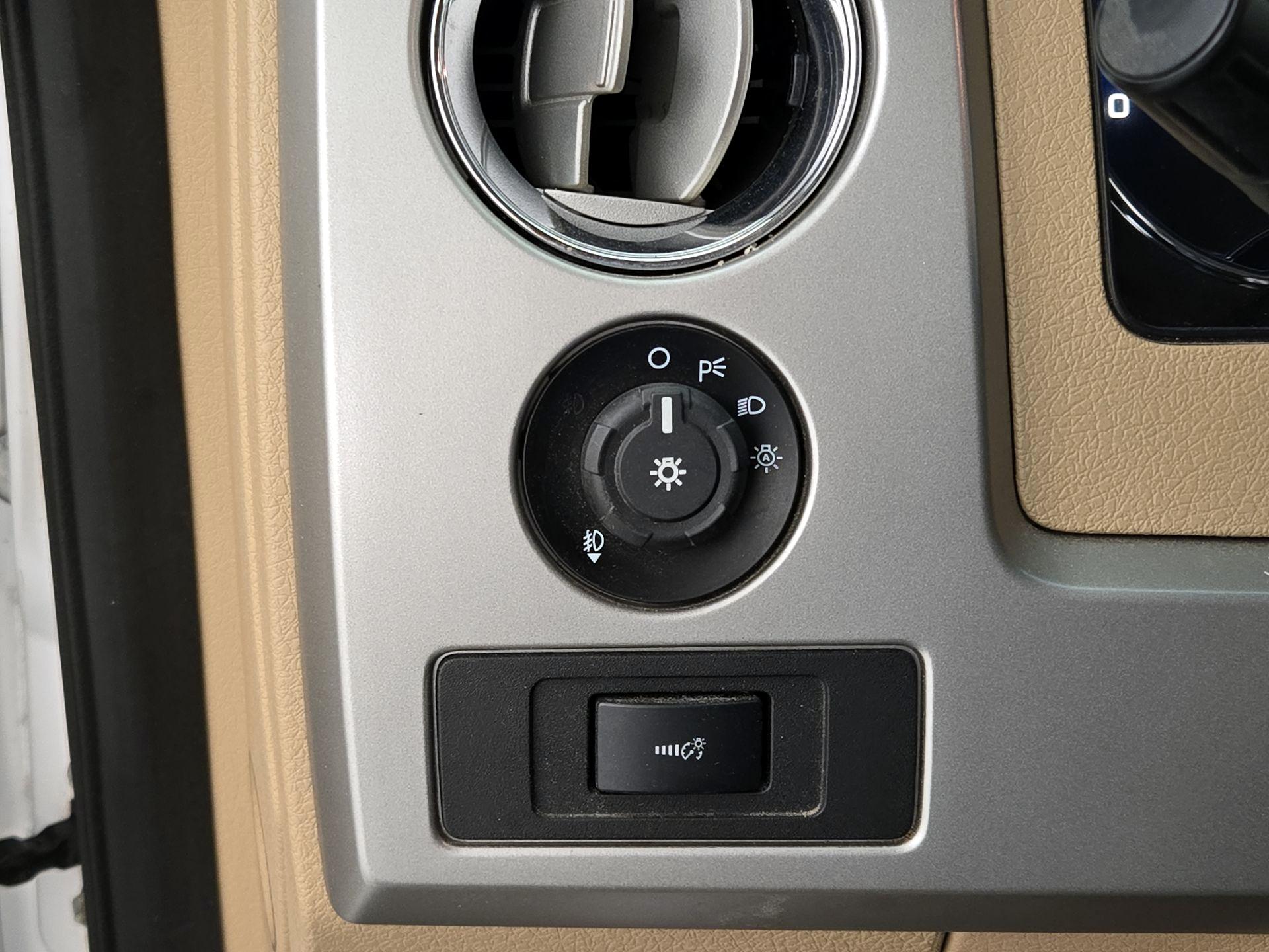 Thumbnail: 2014 Ford F-150 - 13