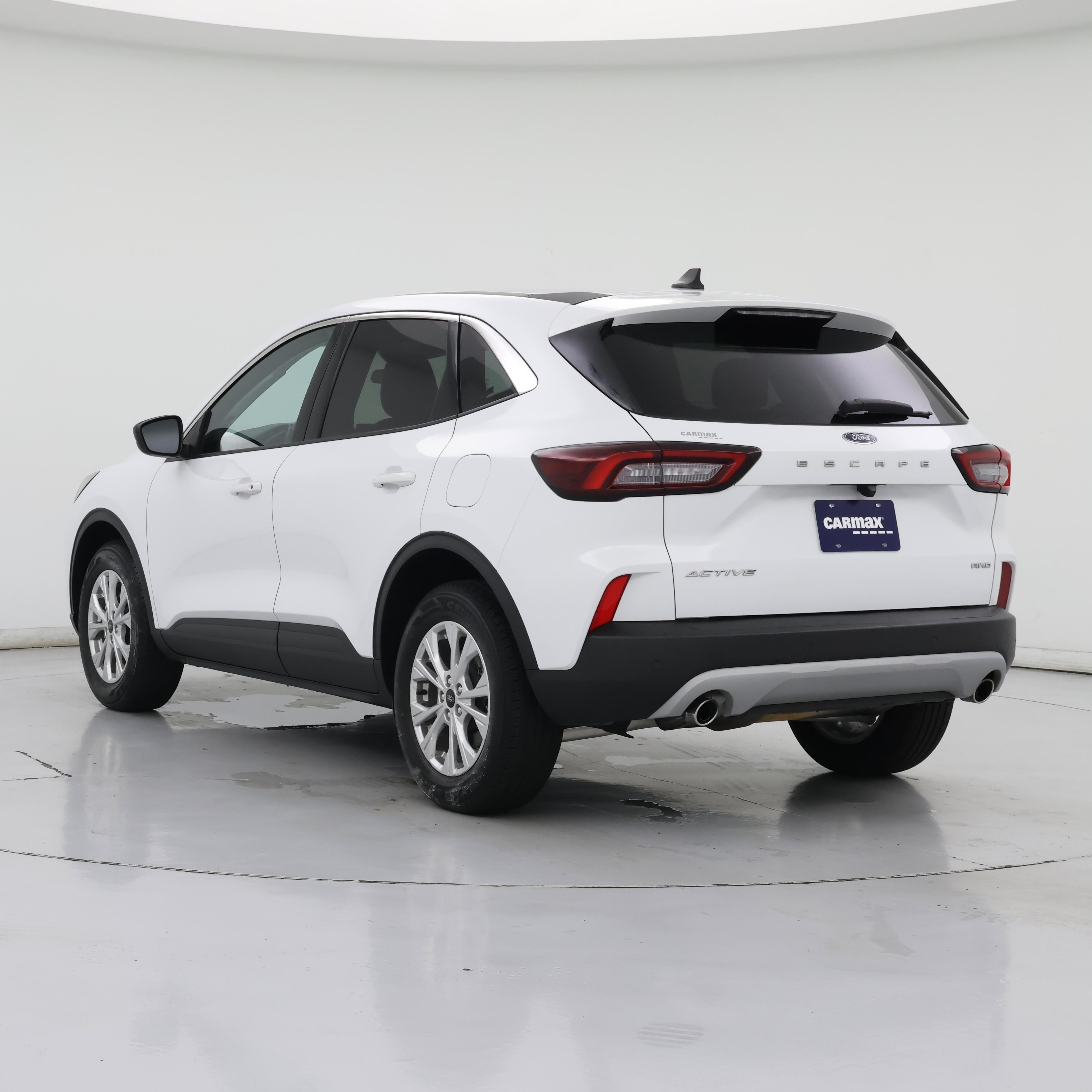 Thumbnail: 2023 Ford Escape - 2