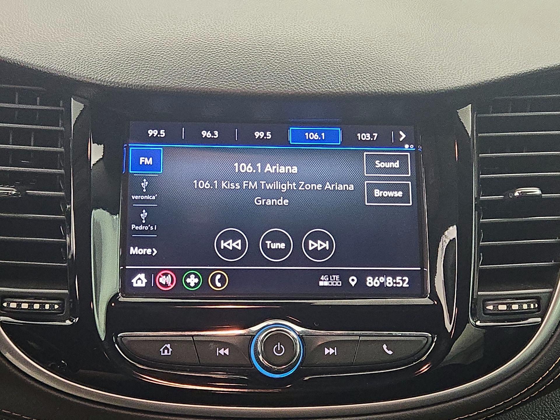 Thumbnail: 2021 Chevrolet Trax - 15