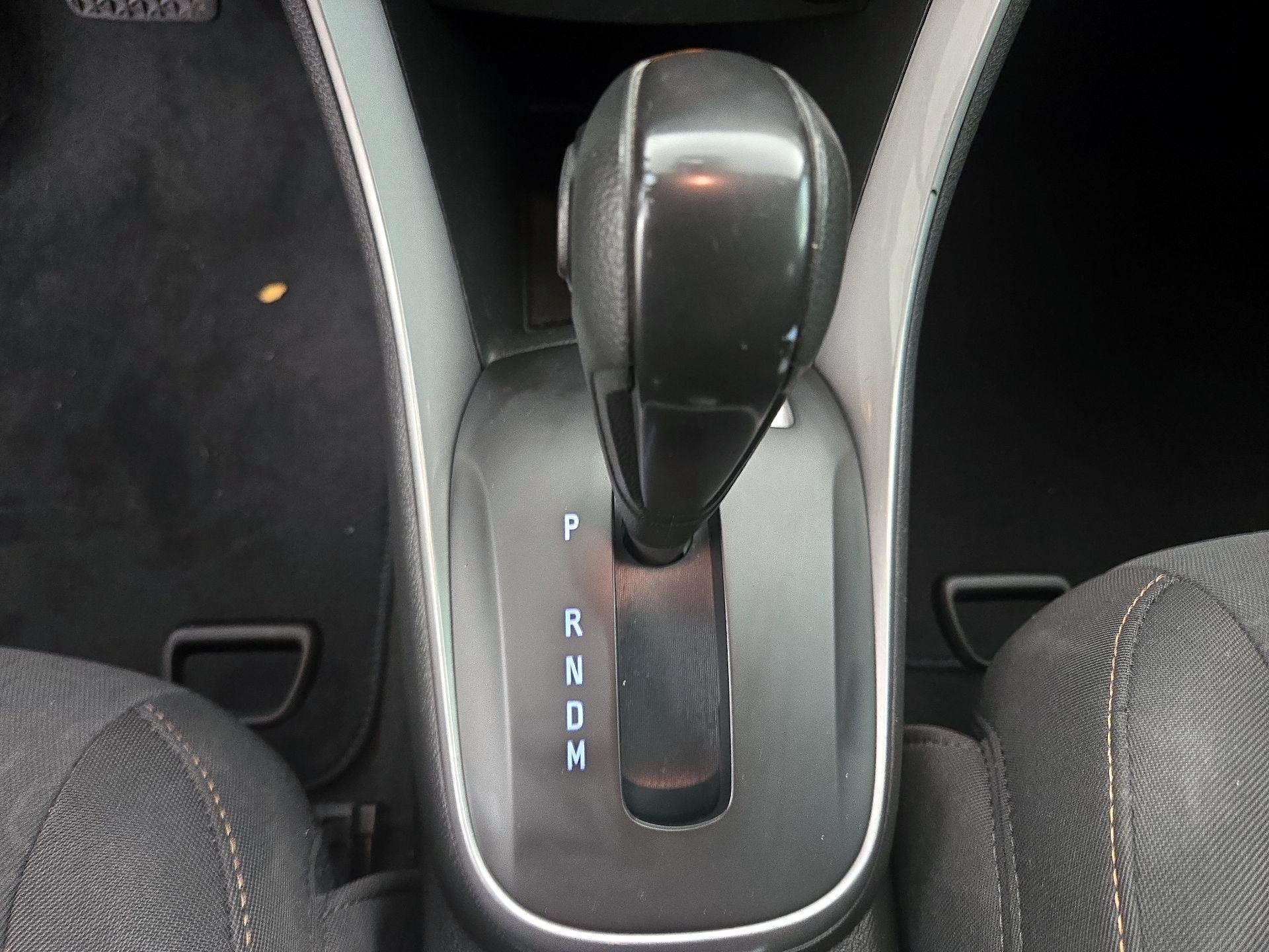 Thumbnail: 2021 Chevrolet Trax - 17