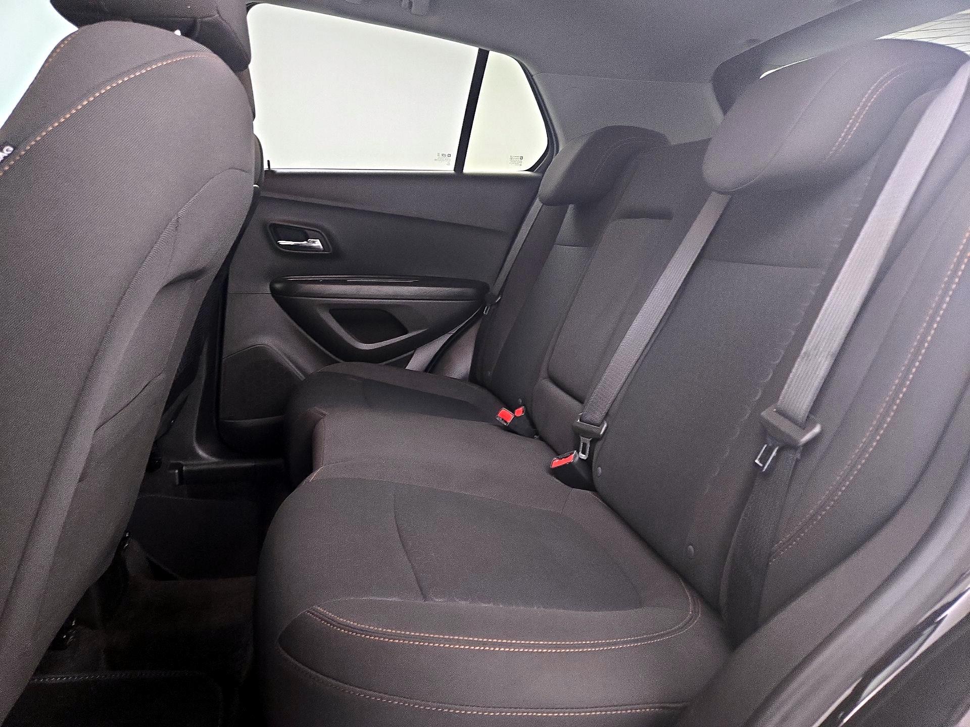Thumbnail: 2021 Chevrolet Trax - 19