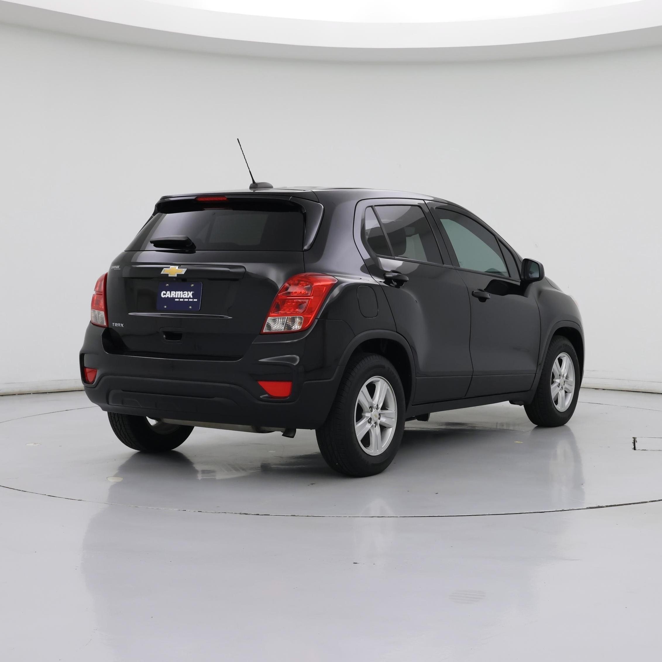 Thumbnail: 2021 Chevrolet Trax - 8