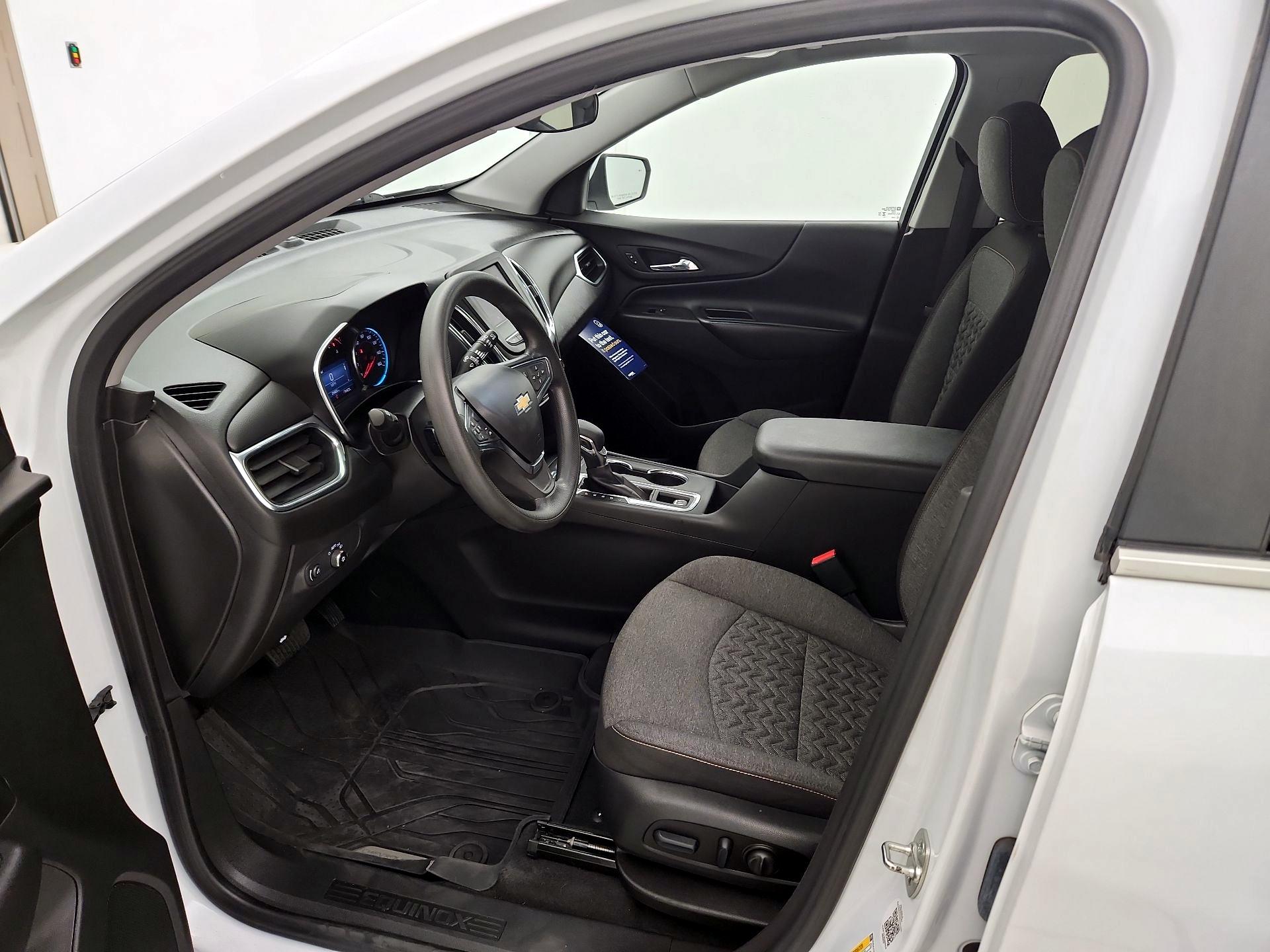 Thumbnail: 2023 Chevrolet Equinox - 11
