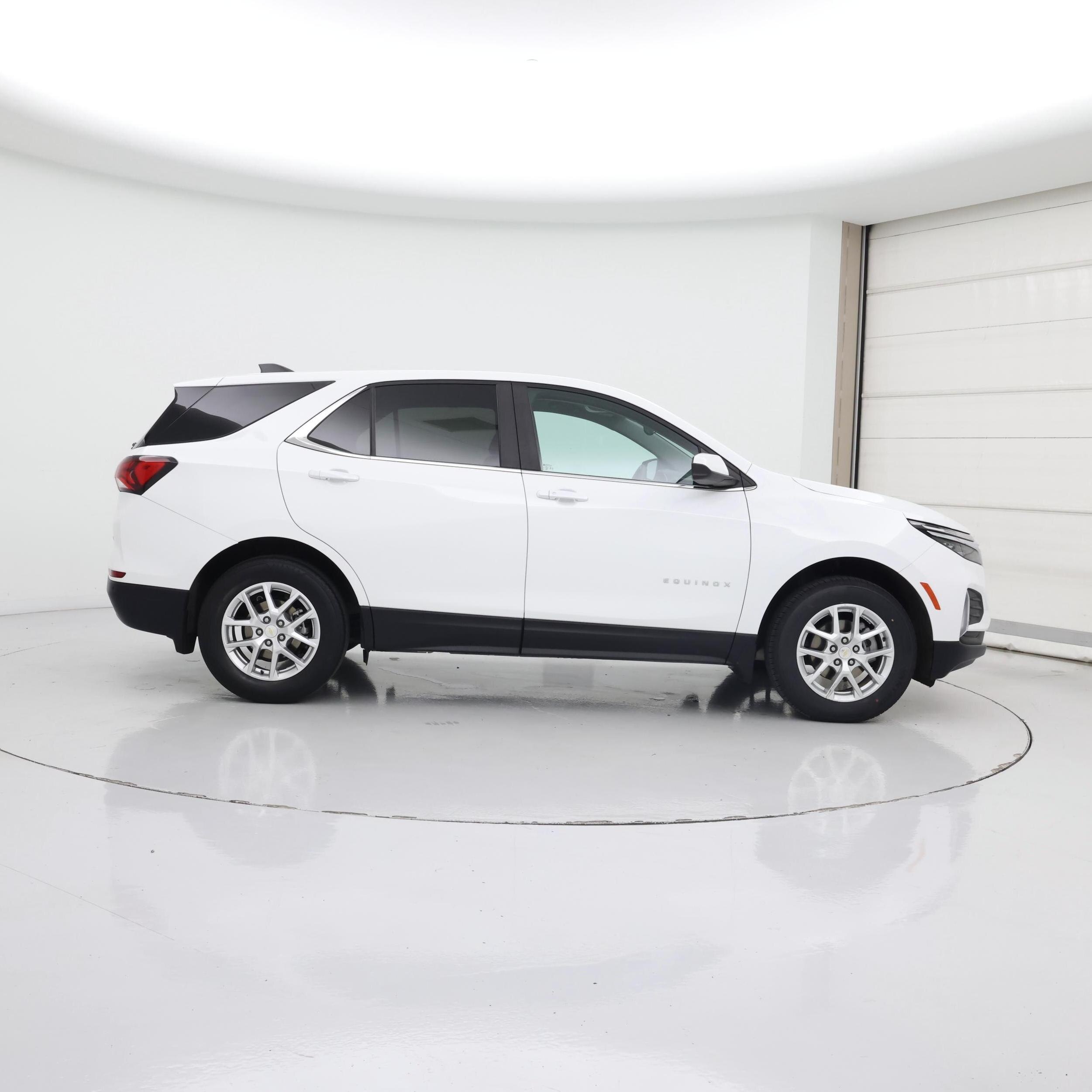Thumbnail: 2023 Chevrolet Equinox - 7