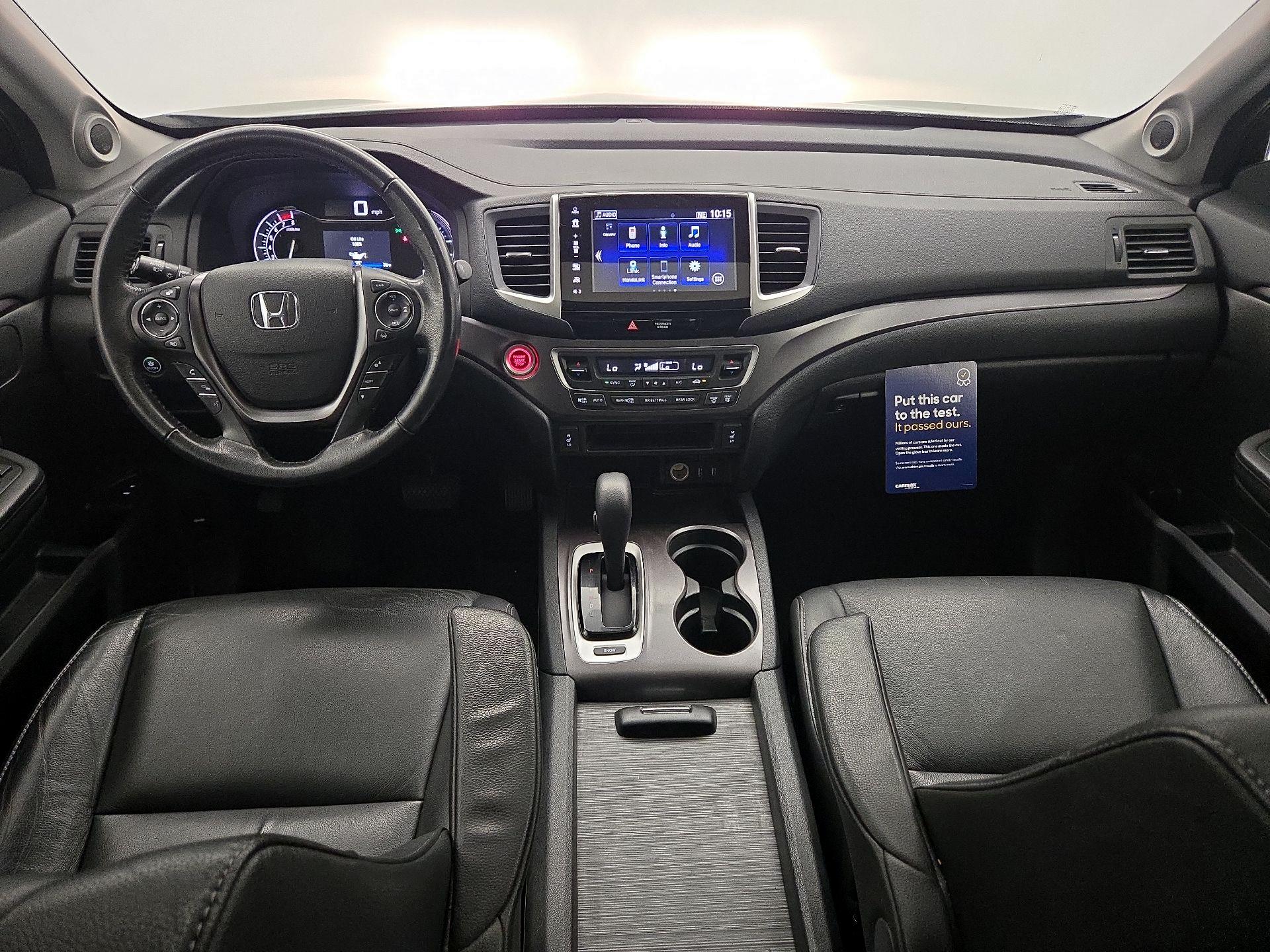 Thumbnail: 2017 Honda Pilot - 9